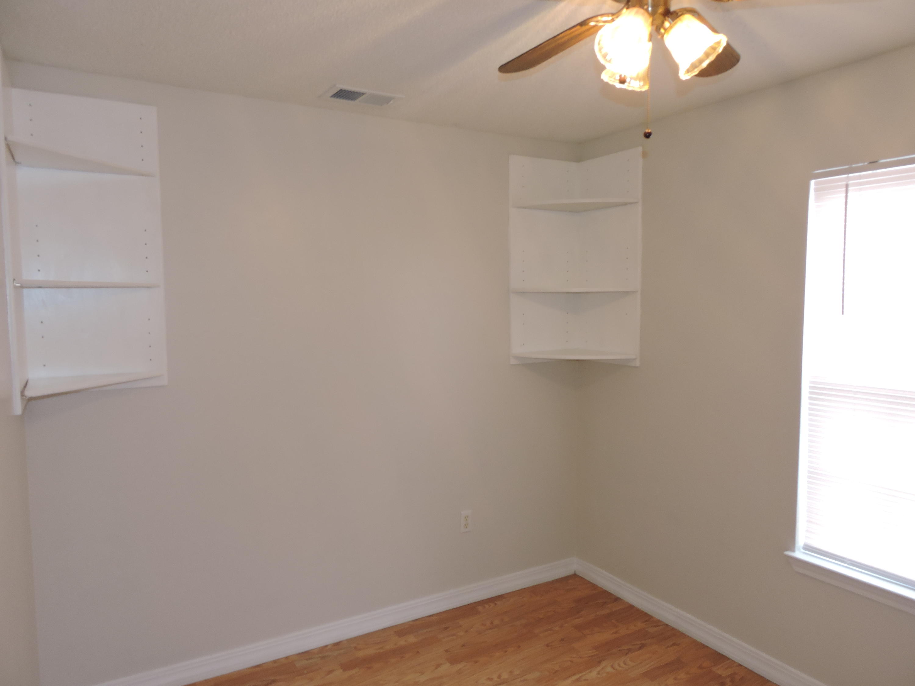 STEEPLECHASE PH 1 - Residential Lease