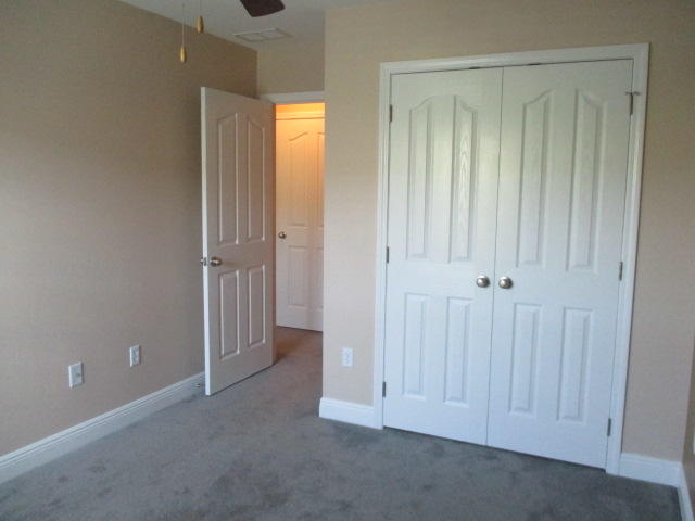 RESERVE POINTE - Residential Lease