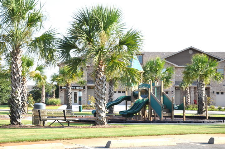RESERVE POINTE - Residential Lease