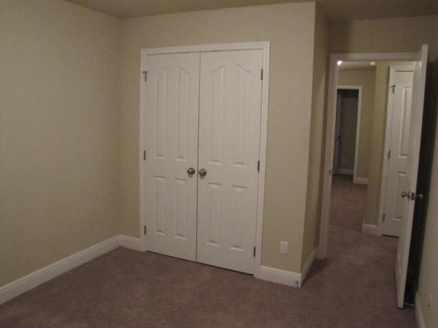 RESERVE POINTE - Residential Lease