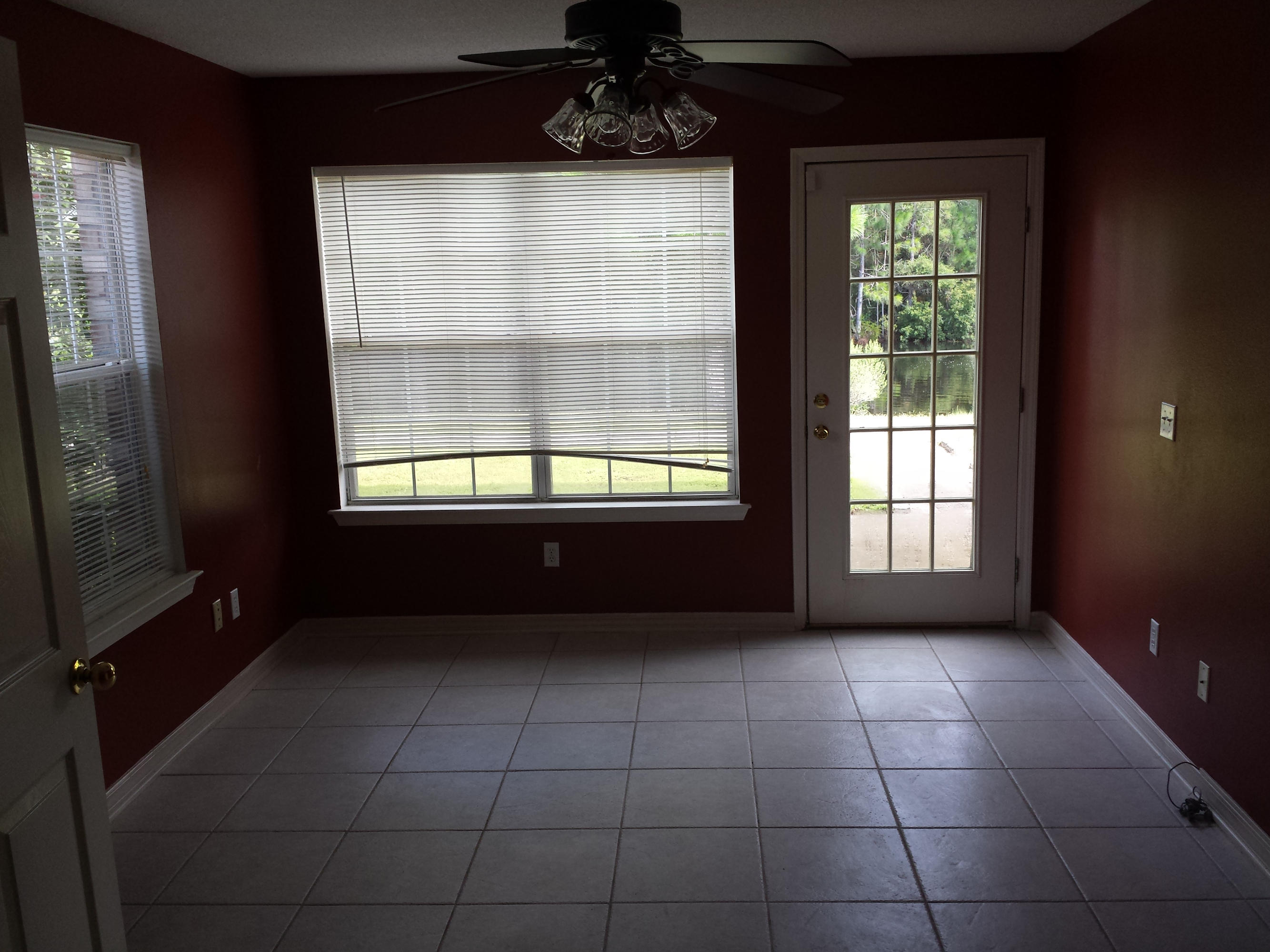 PARKER'S LANDING - Residential Lease