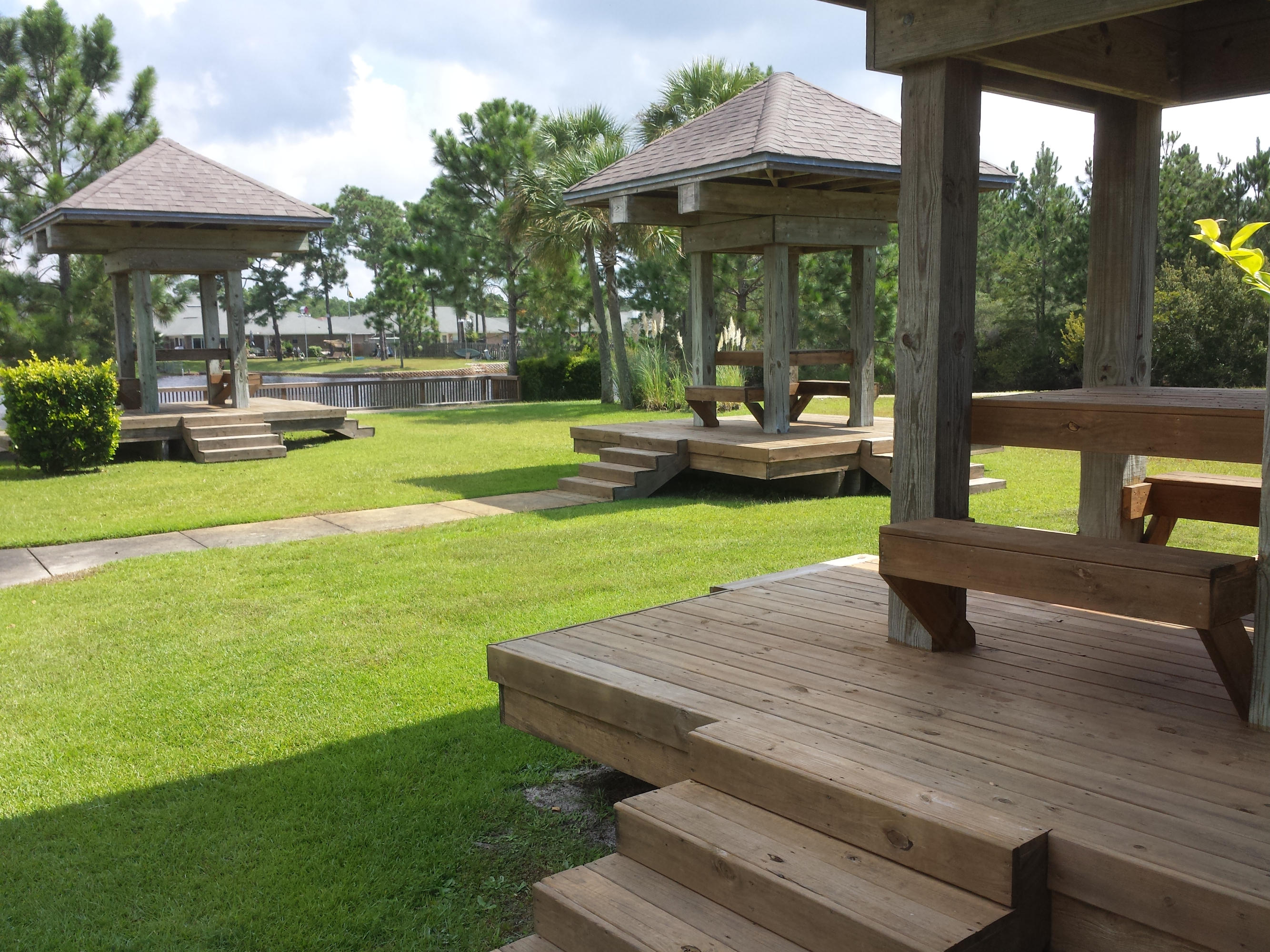 PARKER'S LANDING - Residential Lease