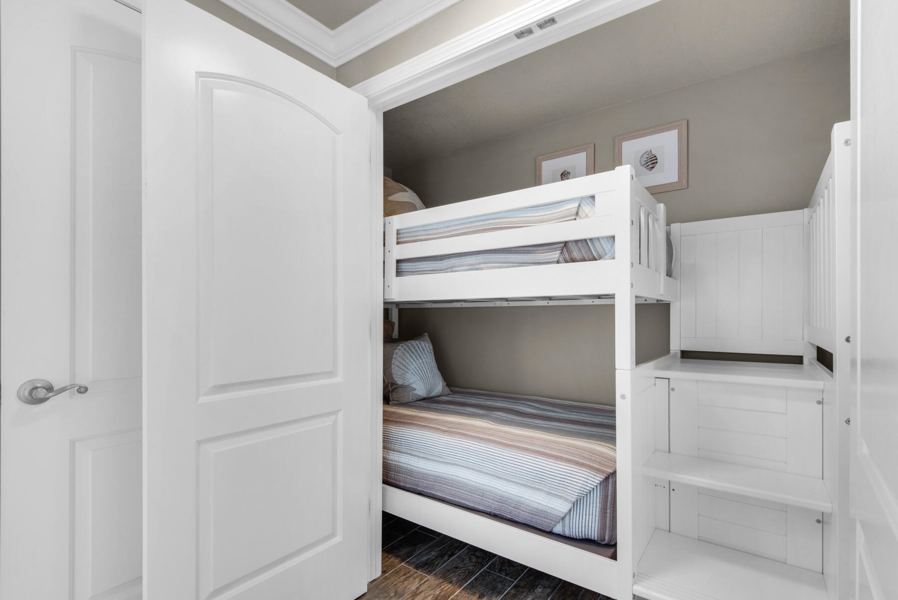 Compass Rose - Residential