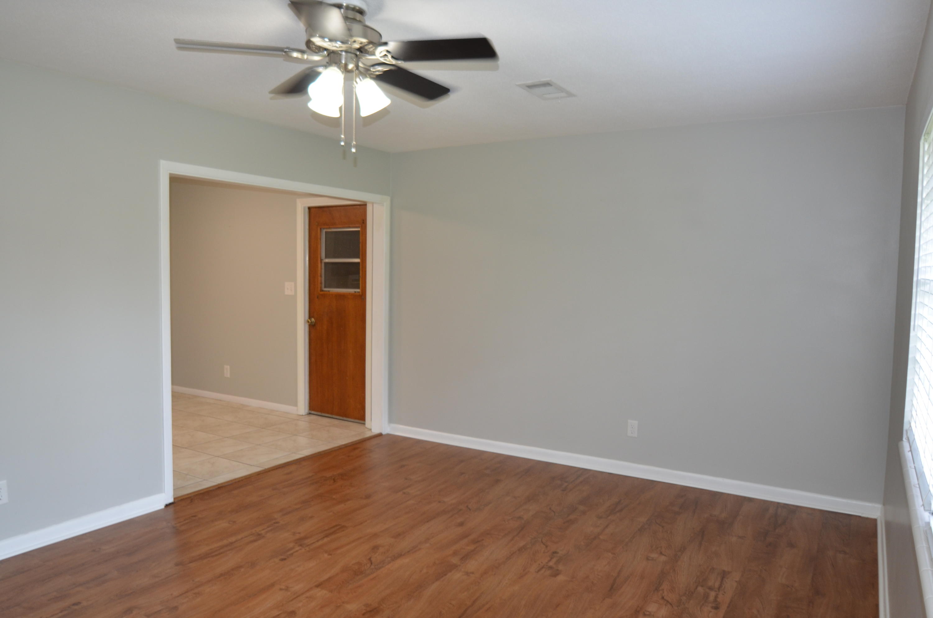 VESTA HEIGHTS 4TH ADDN - Residential Lease