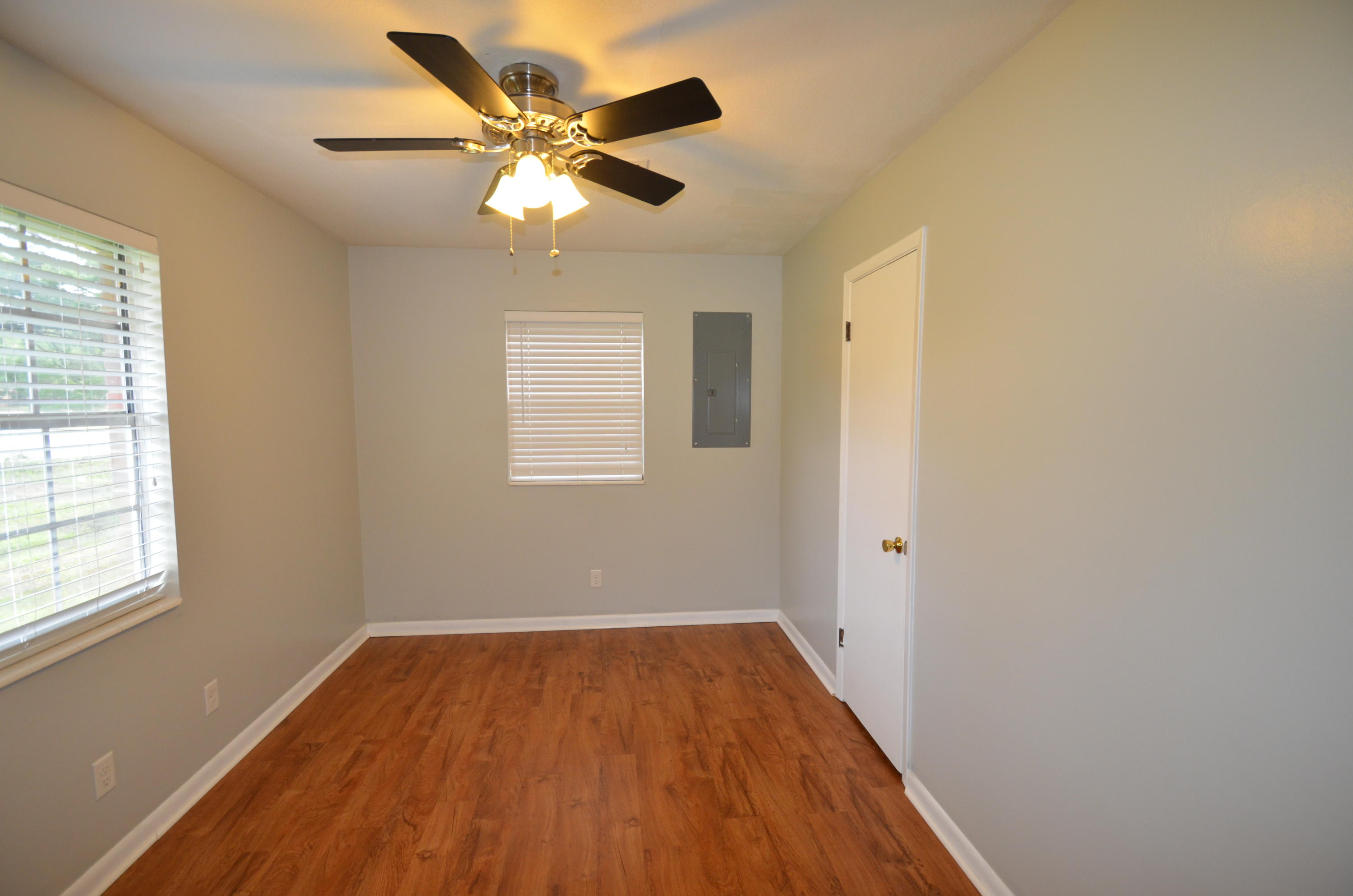 VESTA HEIGHTS 4TH ADDN - Residential Lease