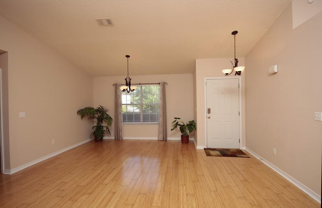 SHADOW OAK S/D - Residential Lease