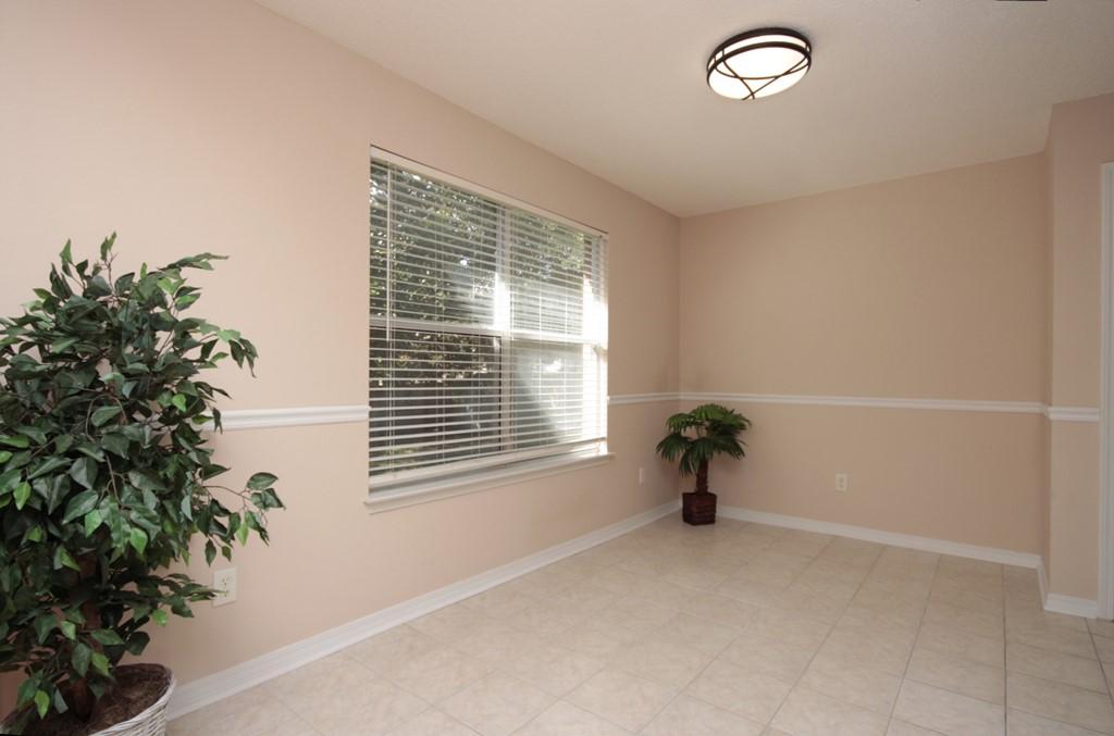 SHADOW OAK S/D - Residential Lease