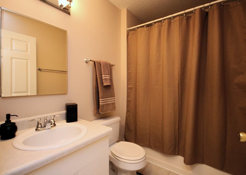 SHADOW OAK S/D - Residential Lease