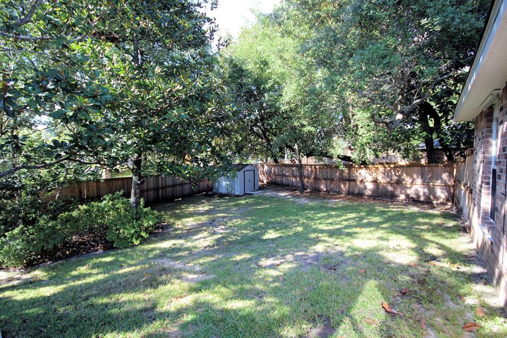 SHADOW OAK S/D - Residential Lease
