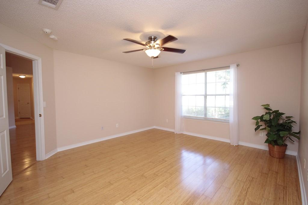 SHADOW OAK S/D - Residential Lease
