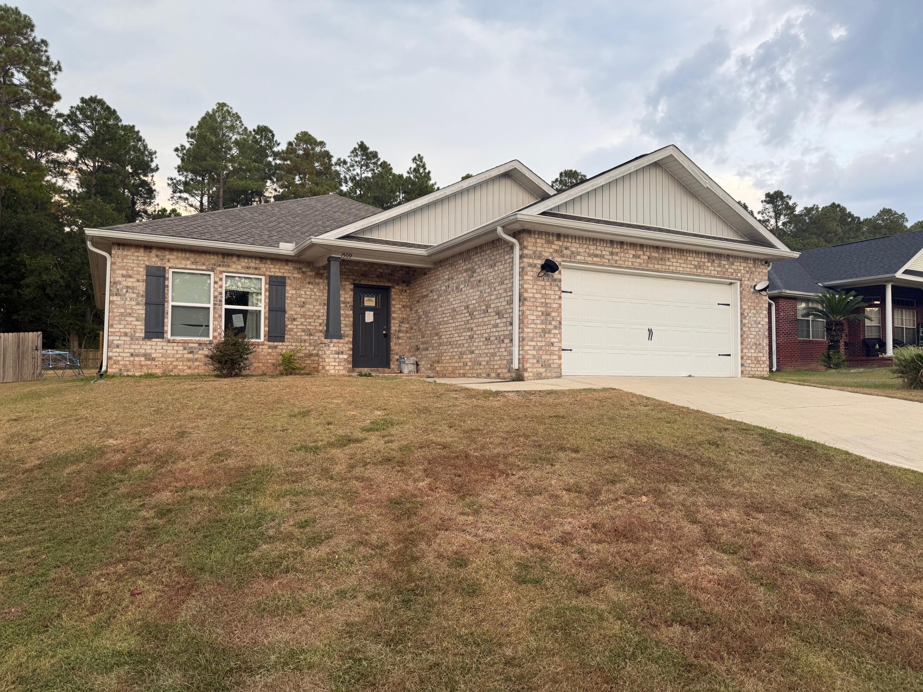 PINEY WOODS EST - Residential