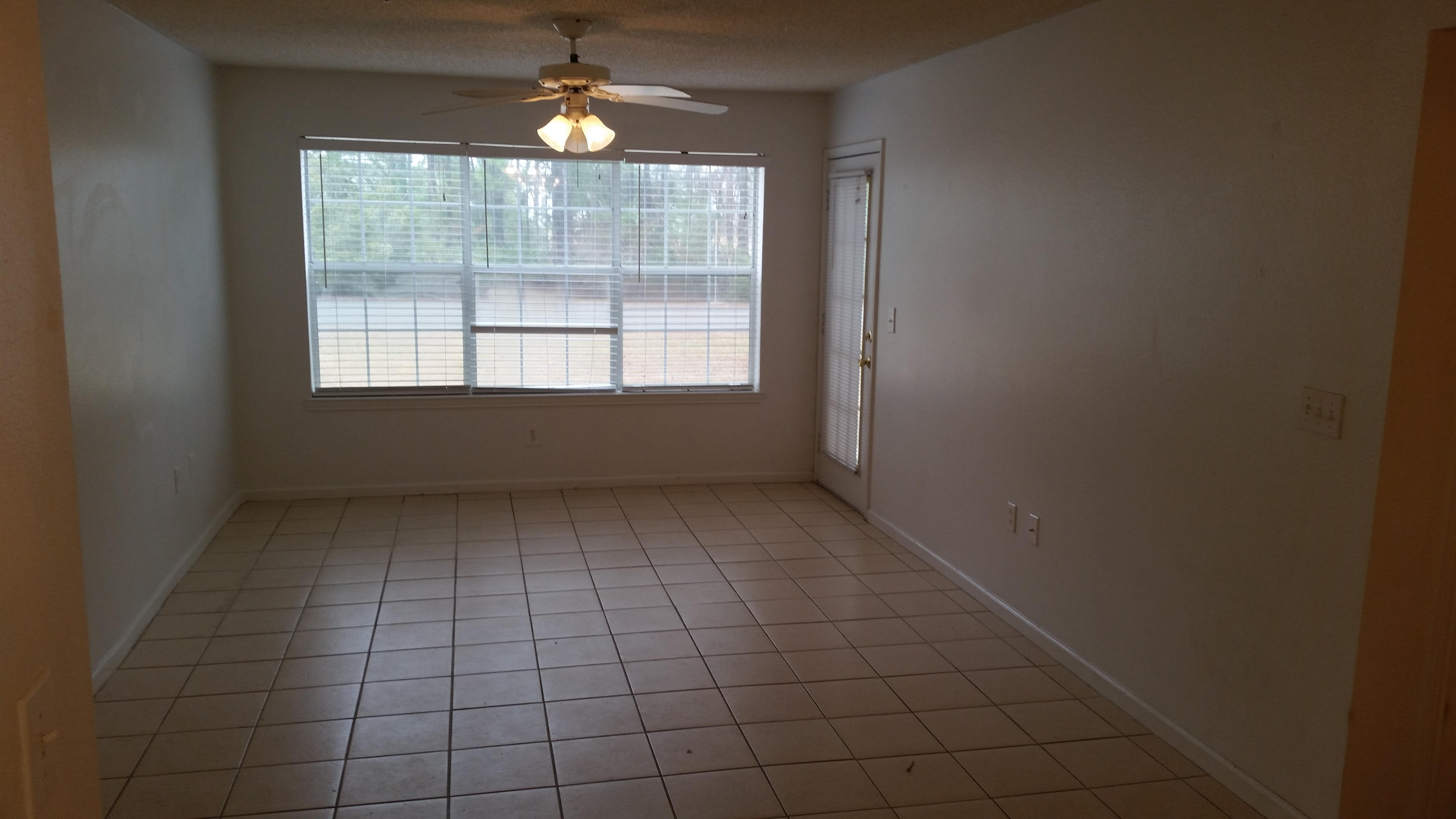 INDIAN LAKE - Residential Lease