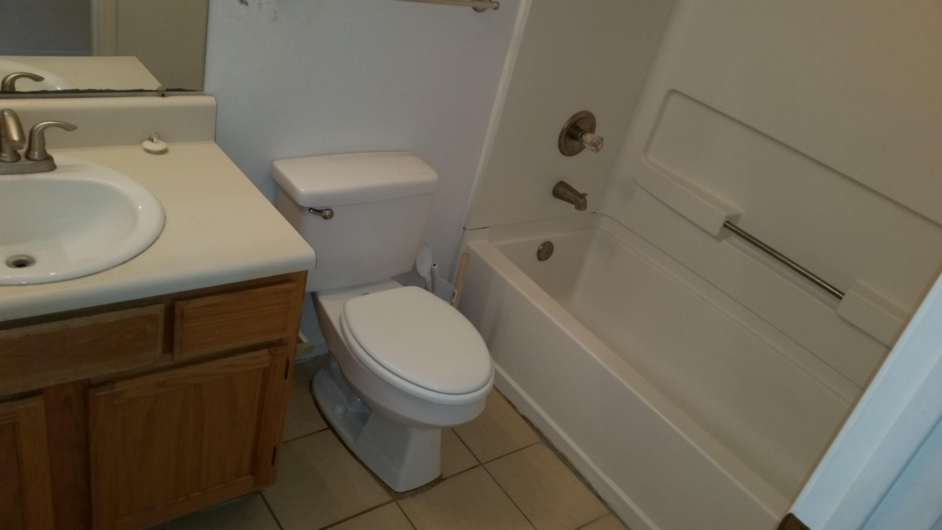 INDIAN LAKE - Residential Lease