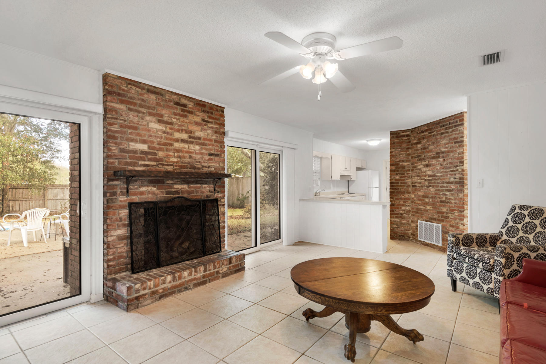 LORRAINE ESTATES - Residential