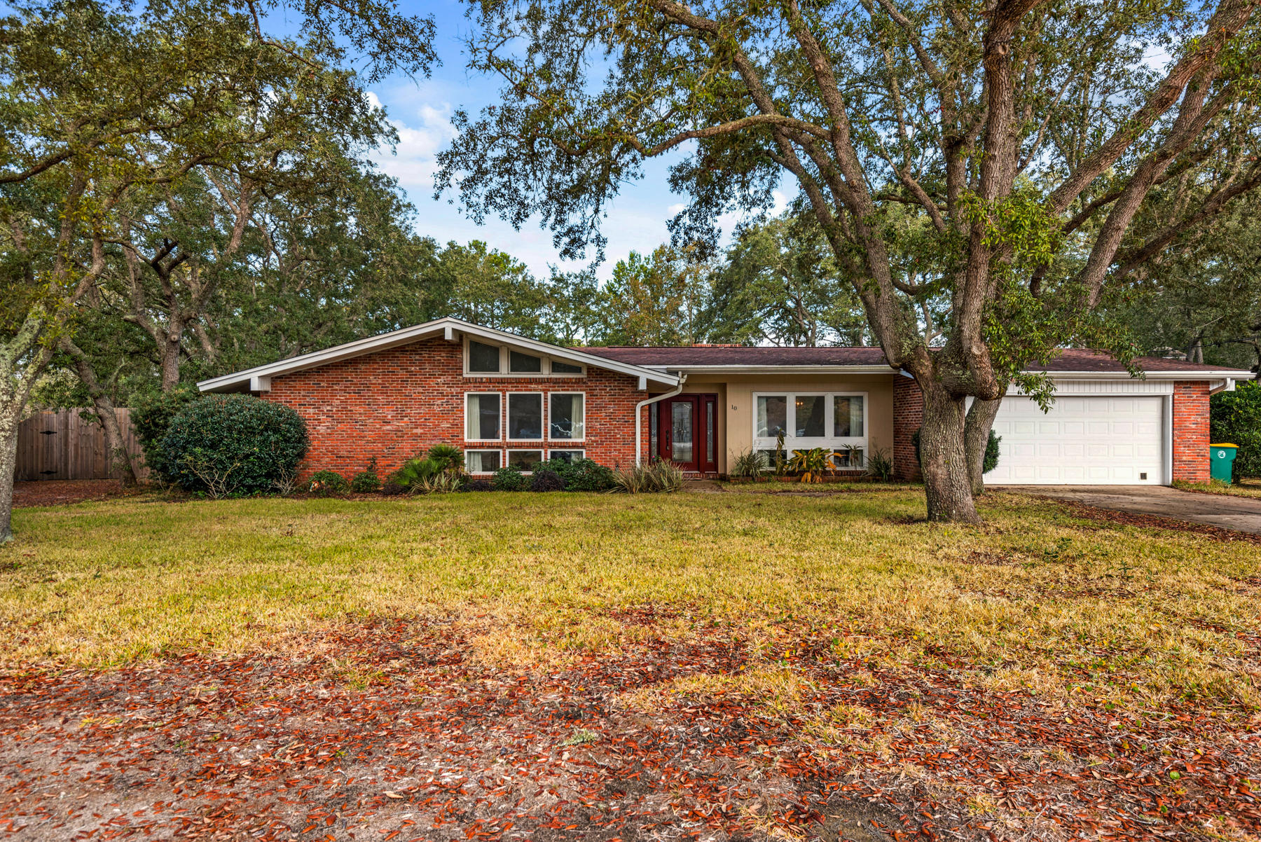 LORRAINE ESTATES - Residential