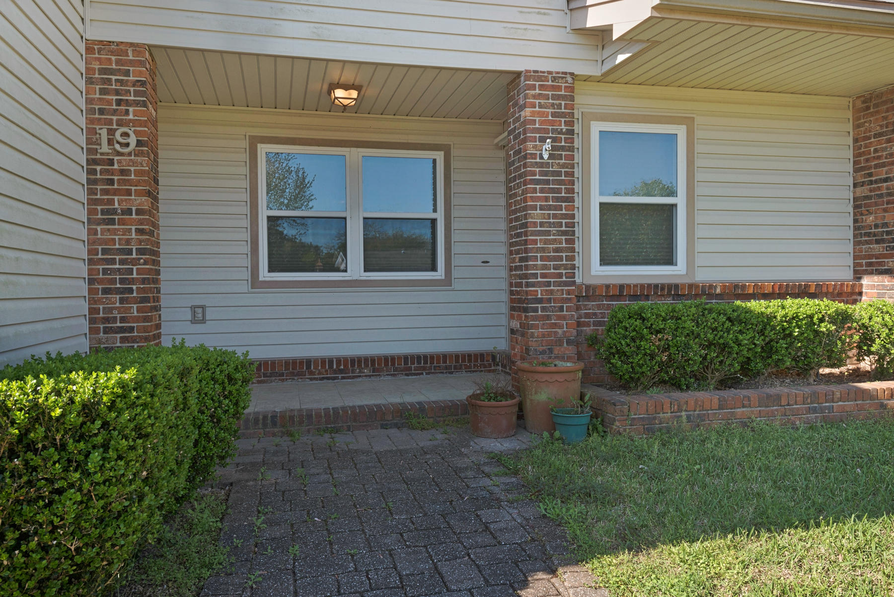 LAKE LORRAINE ESTATES - Residential Lease