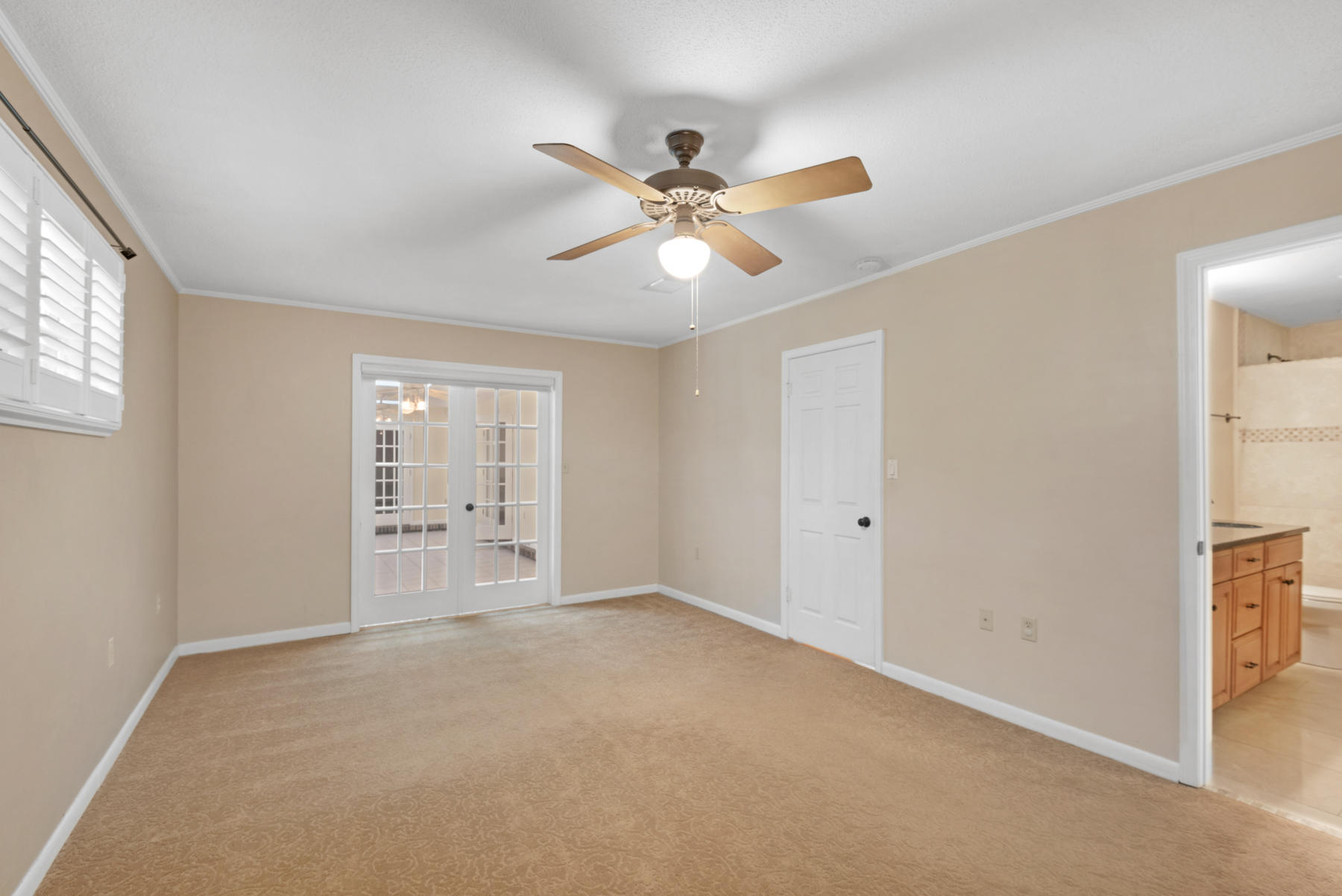 LAKE LORRAINE ESTATES - Residential Lease