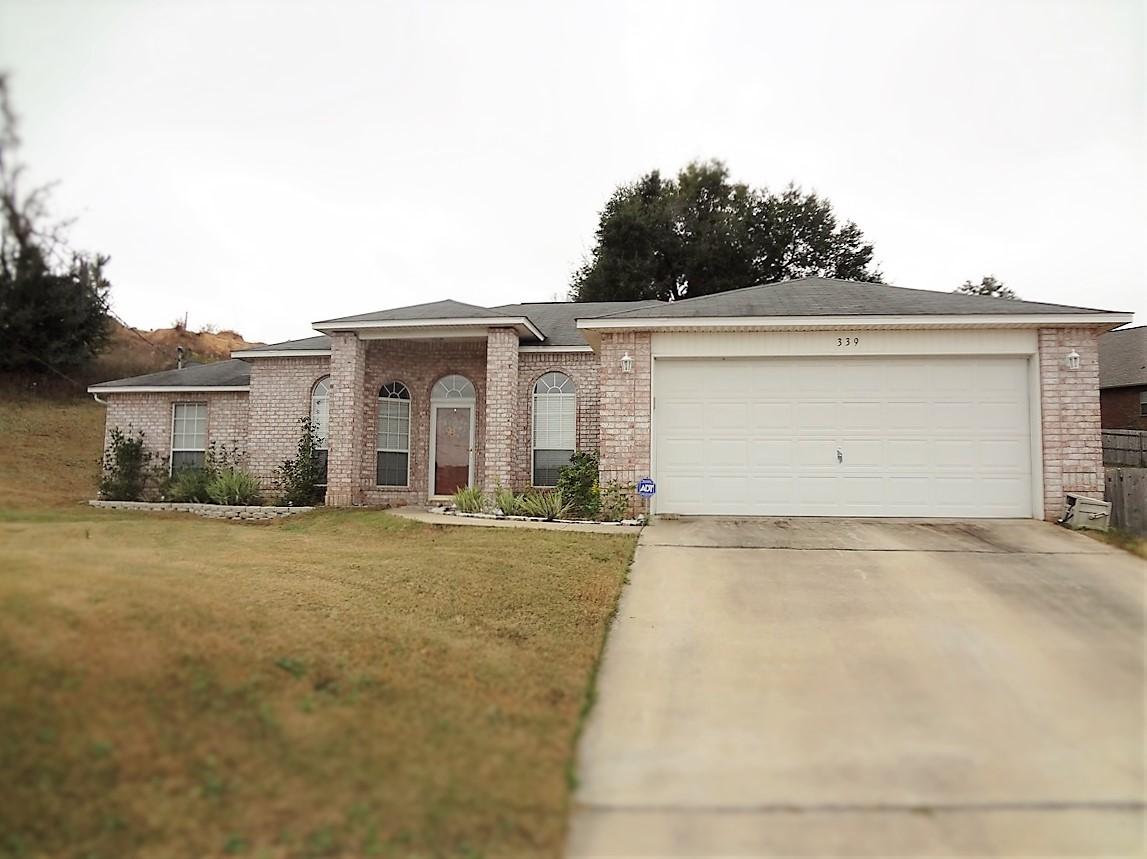 4 Bedroom home convenient to the bases. Popular split bedroom design. The Living Room is accented by 10' vaulted ceiling, ceiling fan & plant ledge. There are also 10' ceilings in the Foyer, Dining Room, Kitchen, & Bedroom 2. Dining Room & Bedroom 2 have arched, modified bay windows. Bay windowed Breakfast Nook & pantry. Center island in the Kitchen. Expansive Master Bedroom Suite includes His & Her walk-in closets, His & Her vanities, garden tub, & separate shower. Quiet cul-de-sac location. Alarm system at tenants cost if they choose to use. Small pet only considered. Lawn service provided.