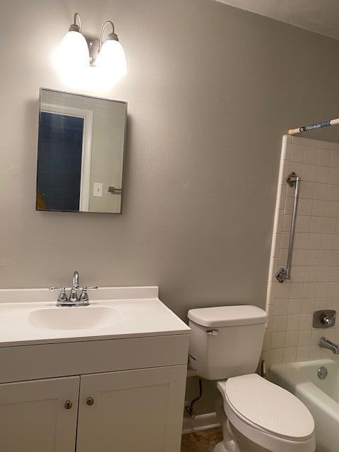 PORT DIXIE - Residential Lease