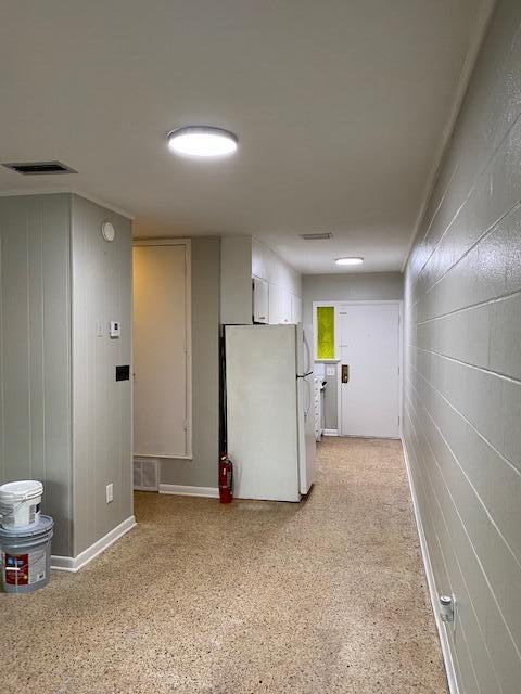 PORT DIXIE - Residential Lease