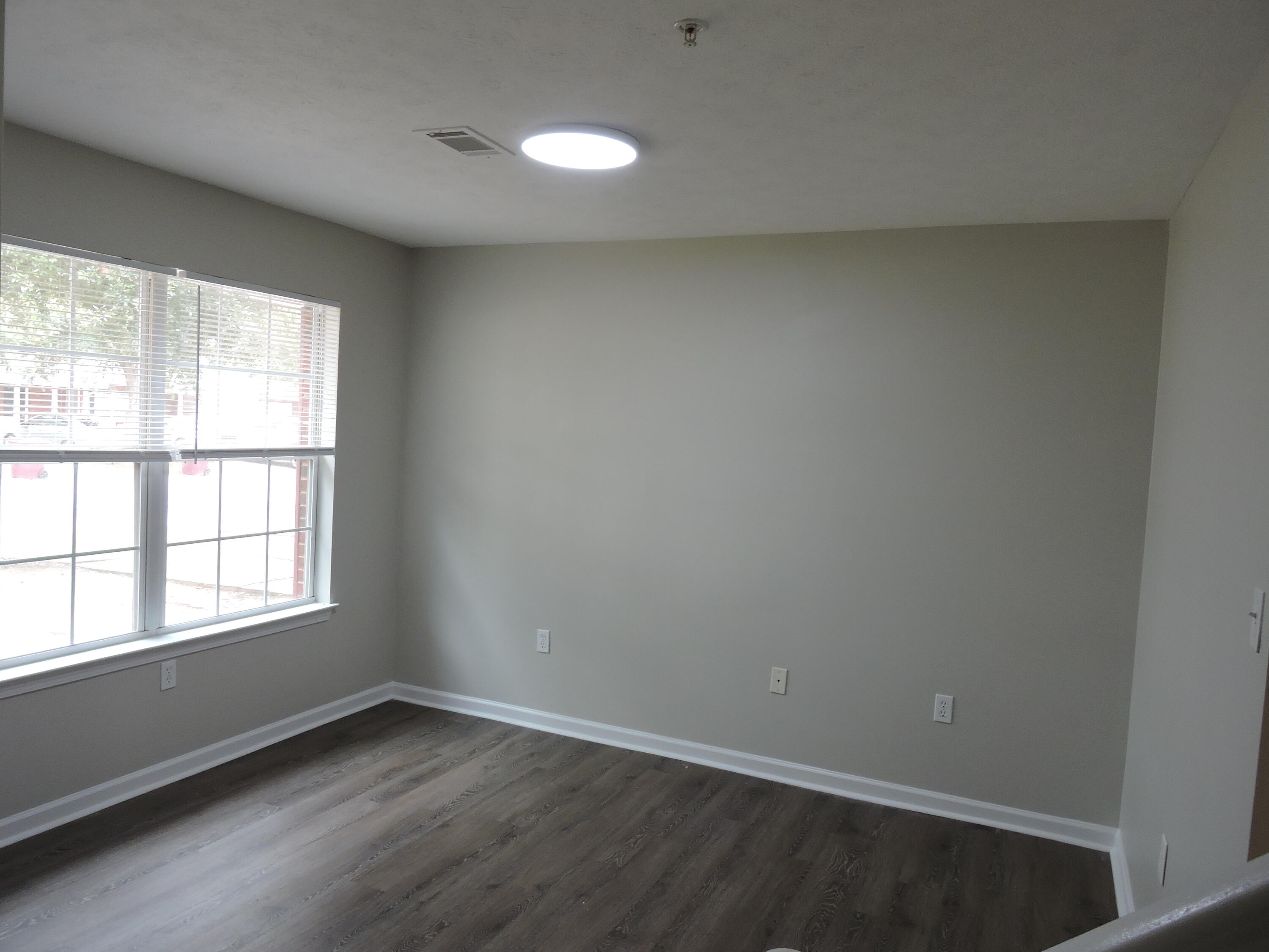 ROLLING PINES - Residential Lease