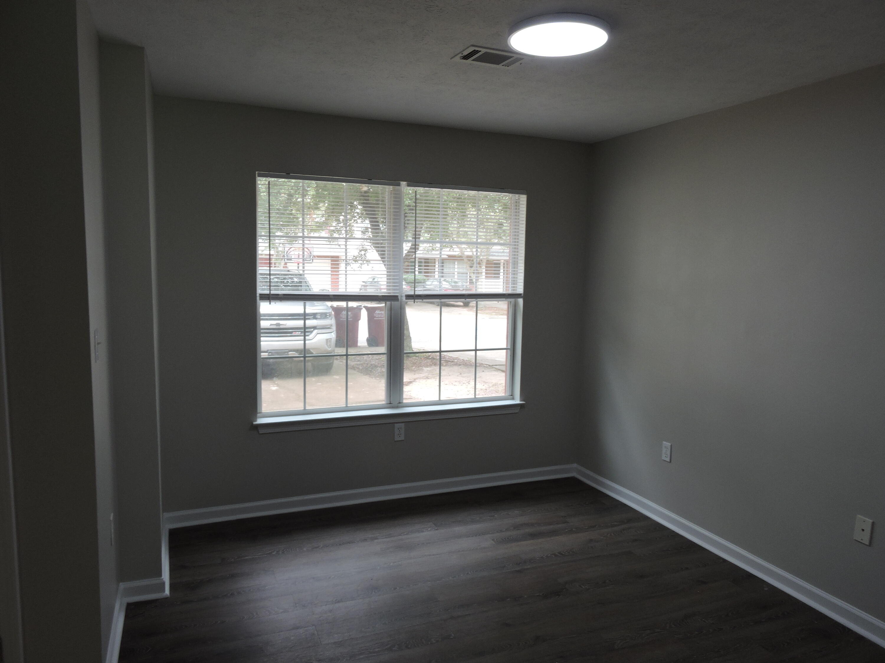 ROLLING PINES - Residential Lease