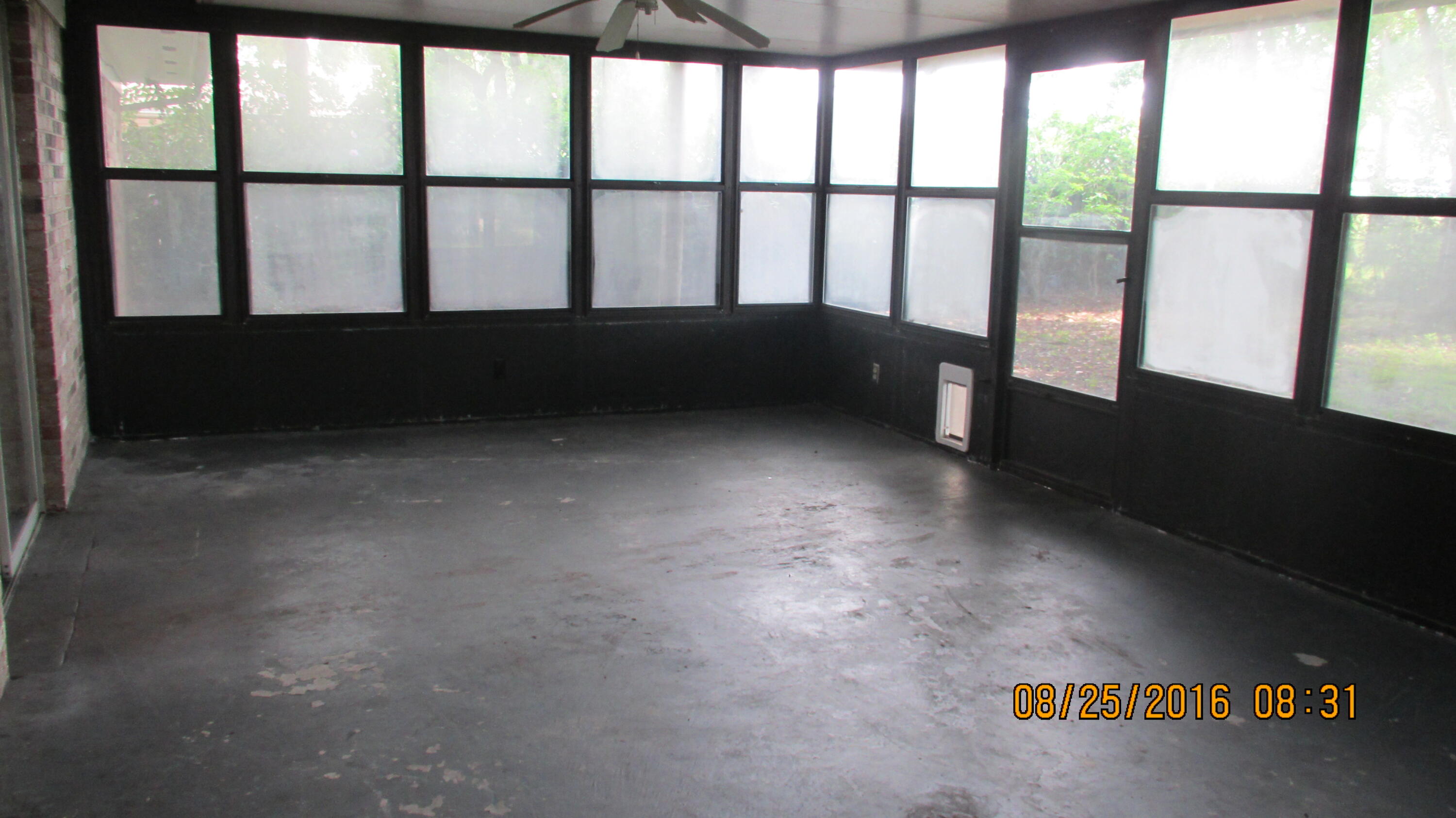 MIRAMAR ESTATES 4TH ADDN - Residential Lease