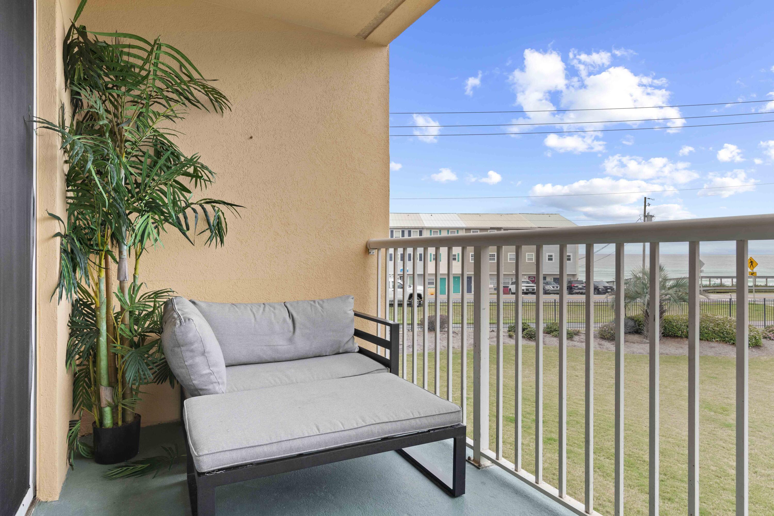 CIBONEY CONDO - Residential