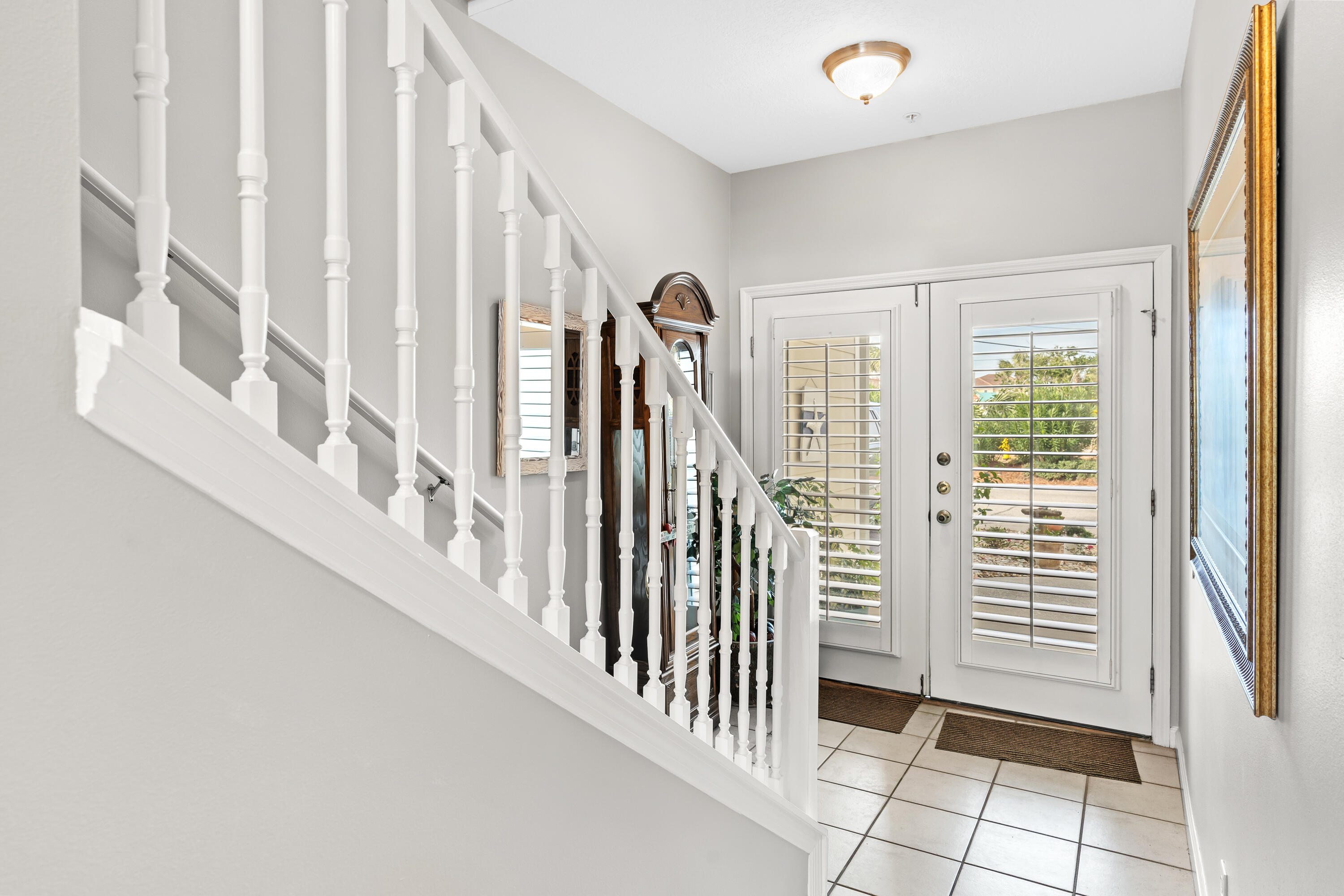 BEACH POINTE T/H - Residential