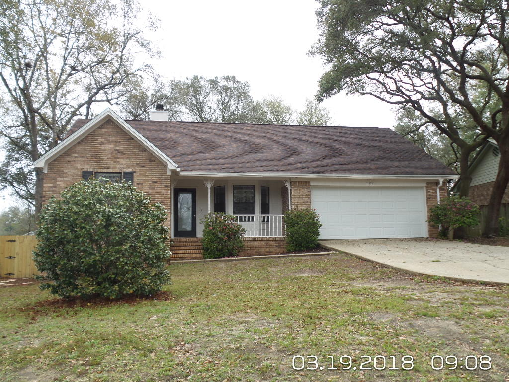 COUNTRYVIEW ESTATES - Residential Lease