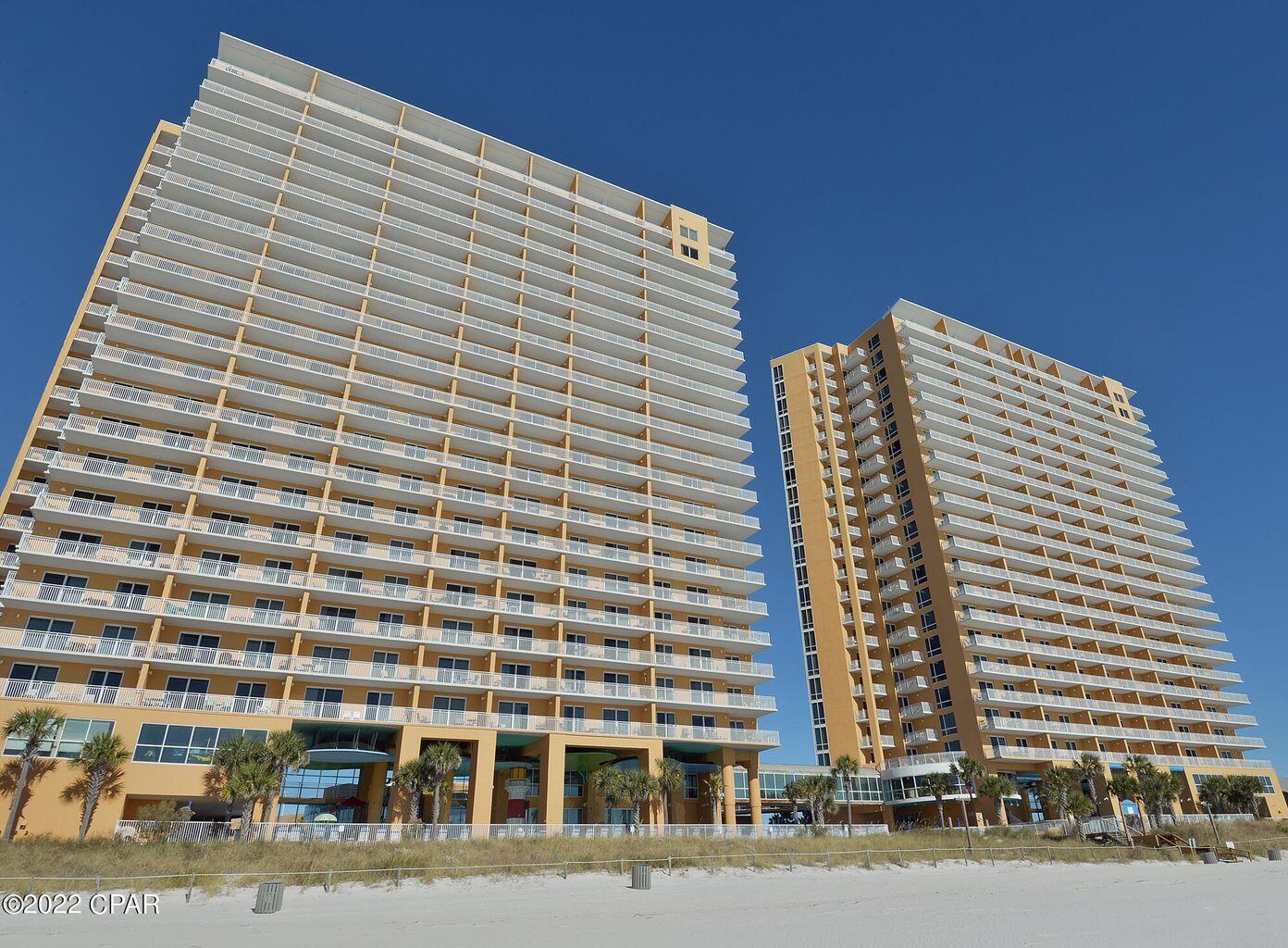 Beach living at its finest in the perennial favorite beach property, Splash - which offers some of the BEST rental income potential anywhere on the
beach! Splash's Incredible Location and Outstanding On-Site Amenities Creates a Resort that is Unique to Panama City Beach. Beautifully Furnished, Gulf Front
Condo - this 2 Bed, 2 Bath (Wave) floor plan offers everyone Plenty of Room. The Beachy-chic themed unit Features 9' ceilings, a Spacious Master S