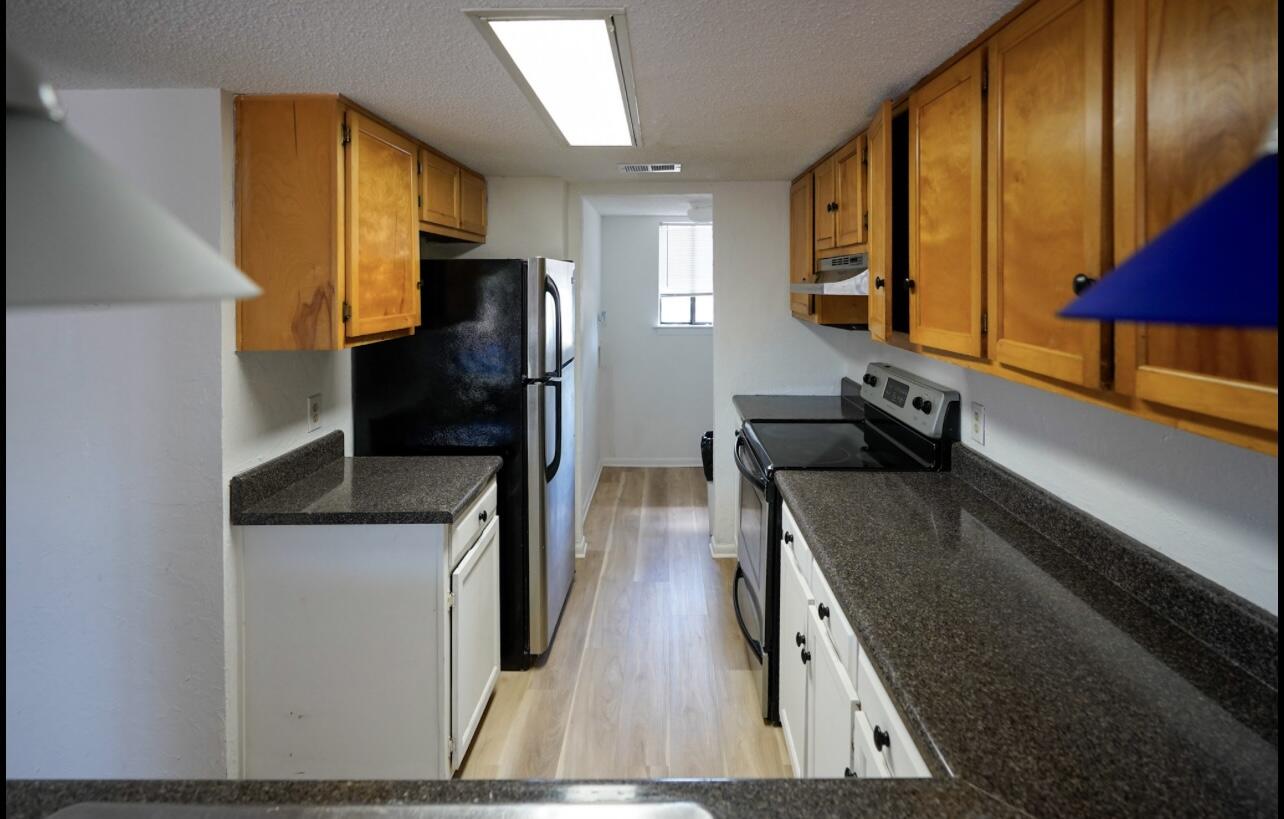 PINE RIDGE TRACE RE/SUB - Residential