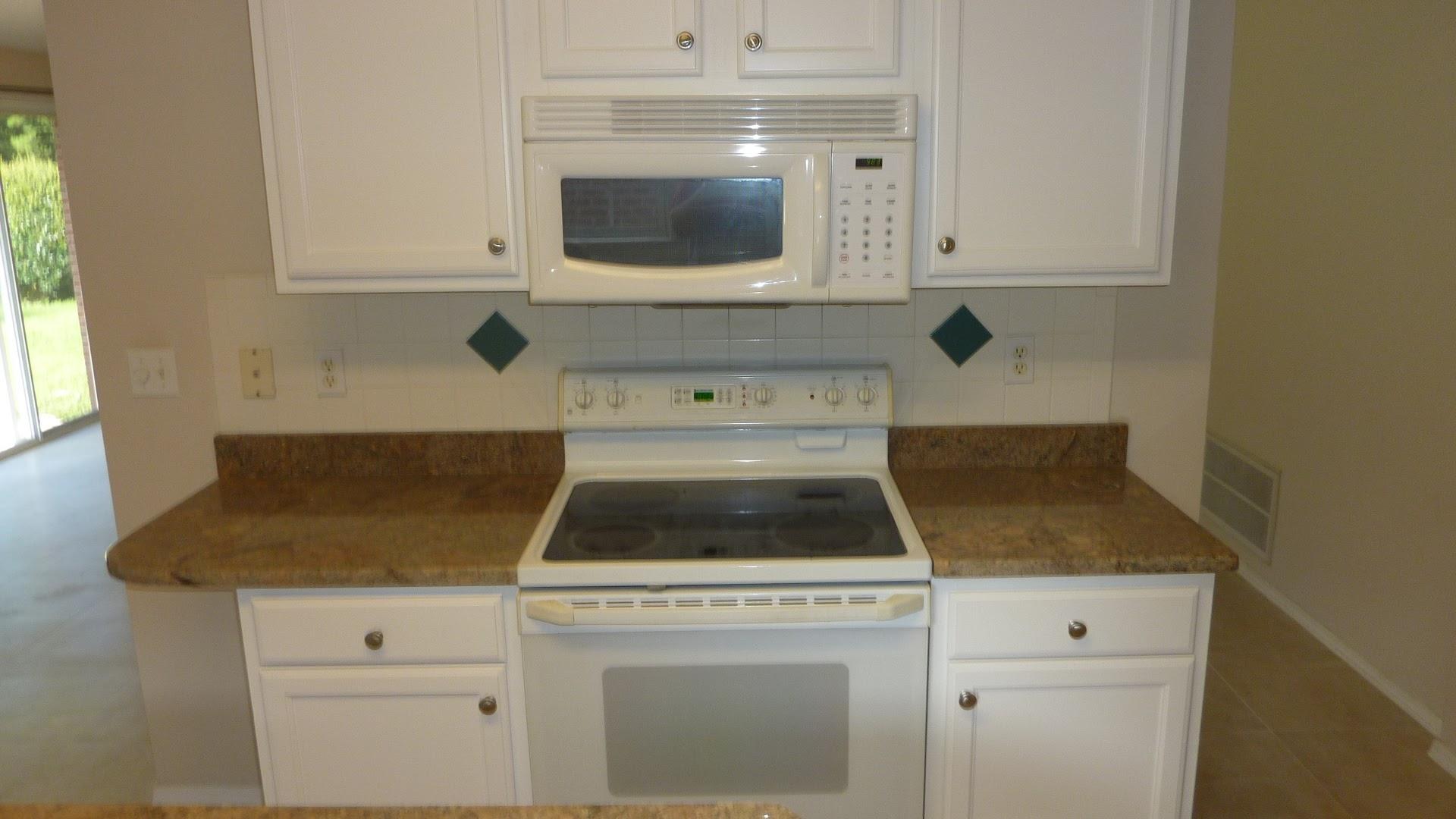 PARKWOOD ESTATES PH 7 - Residential Lease