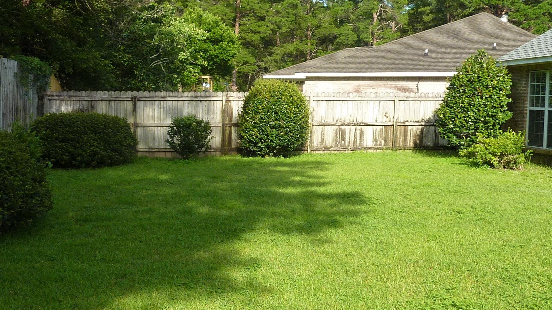 PARKWOOD ESTATES PH 7 - Residential Lease