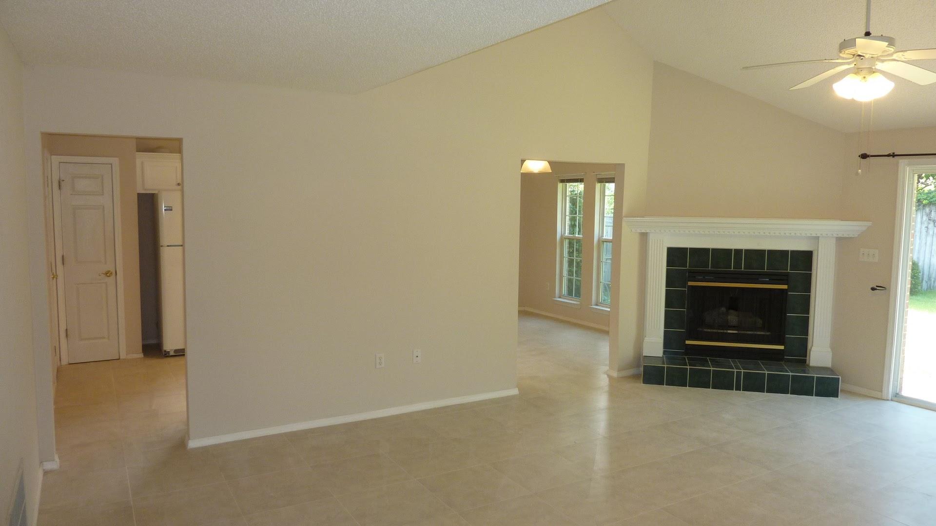 PARKWOOD ESTATES PH 7 - Residential Lease