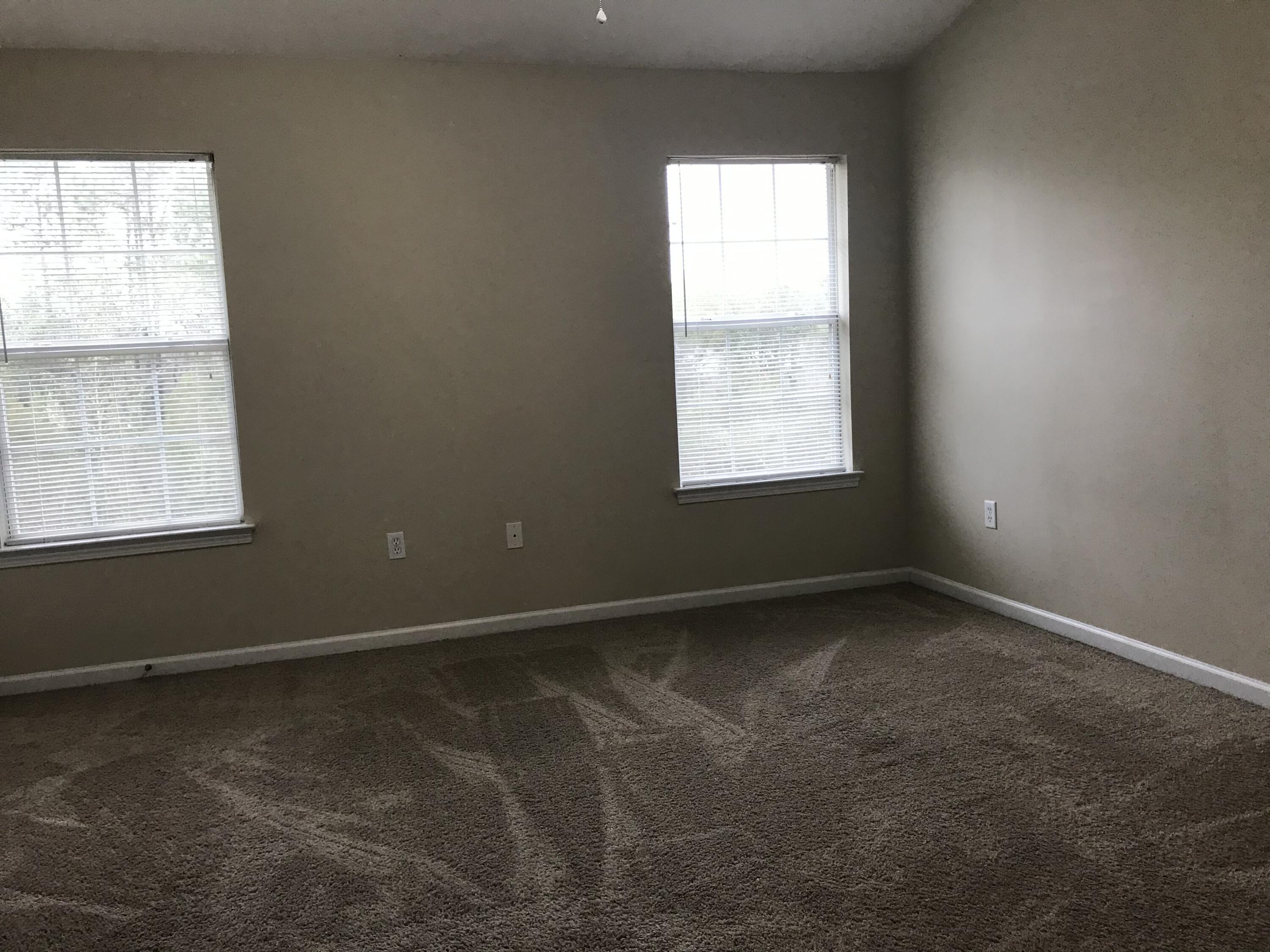 ROLLING PINES - Residential Lease