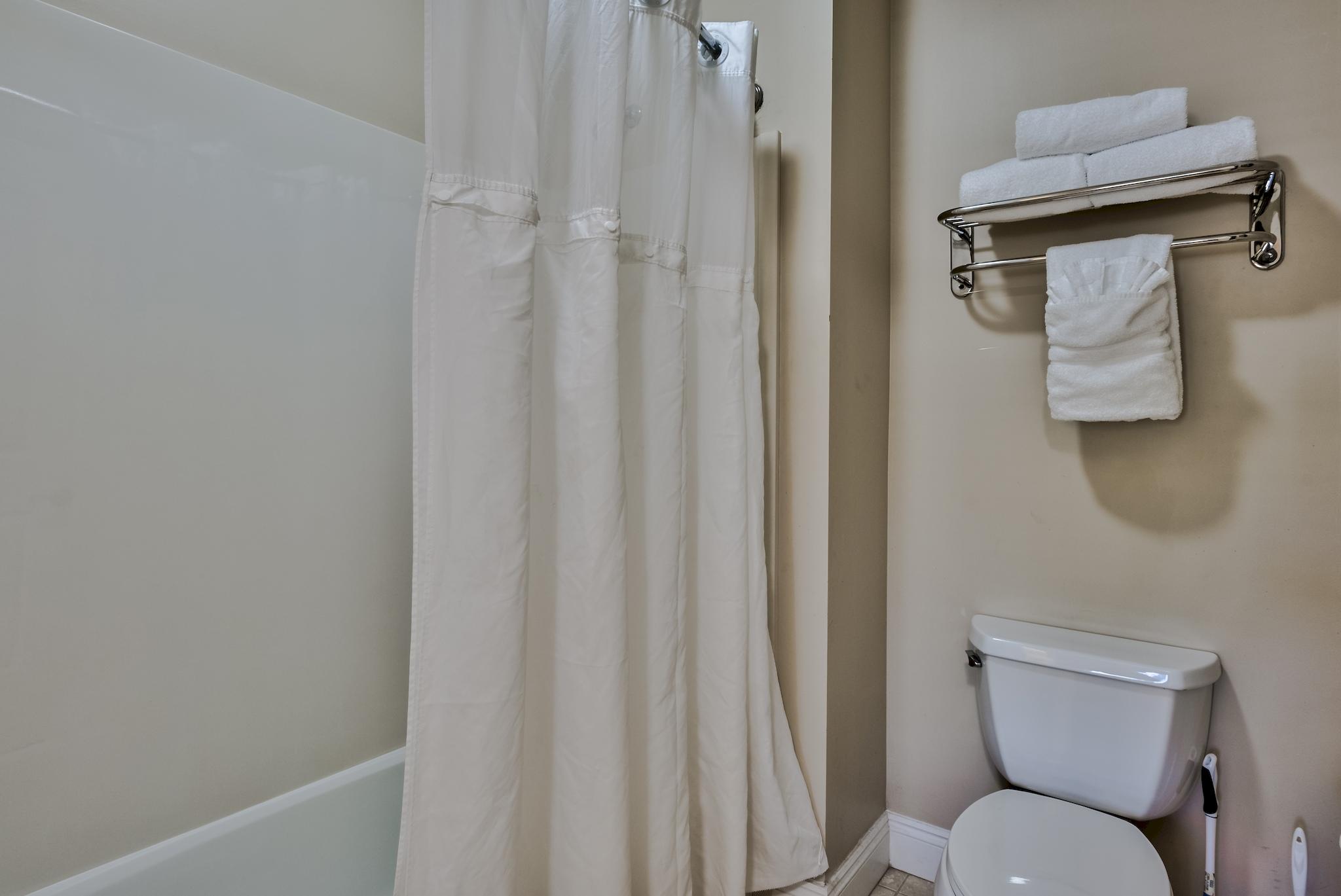 CARILLON BEACH INN - Residential