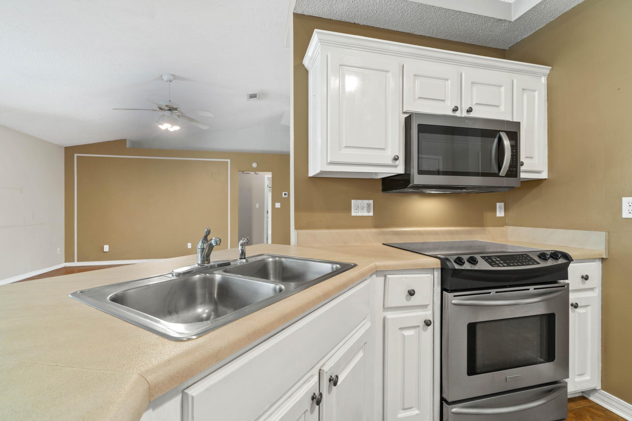 NO RECORDED SUBDIVISION - Residential