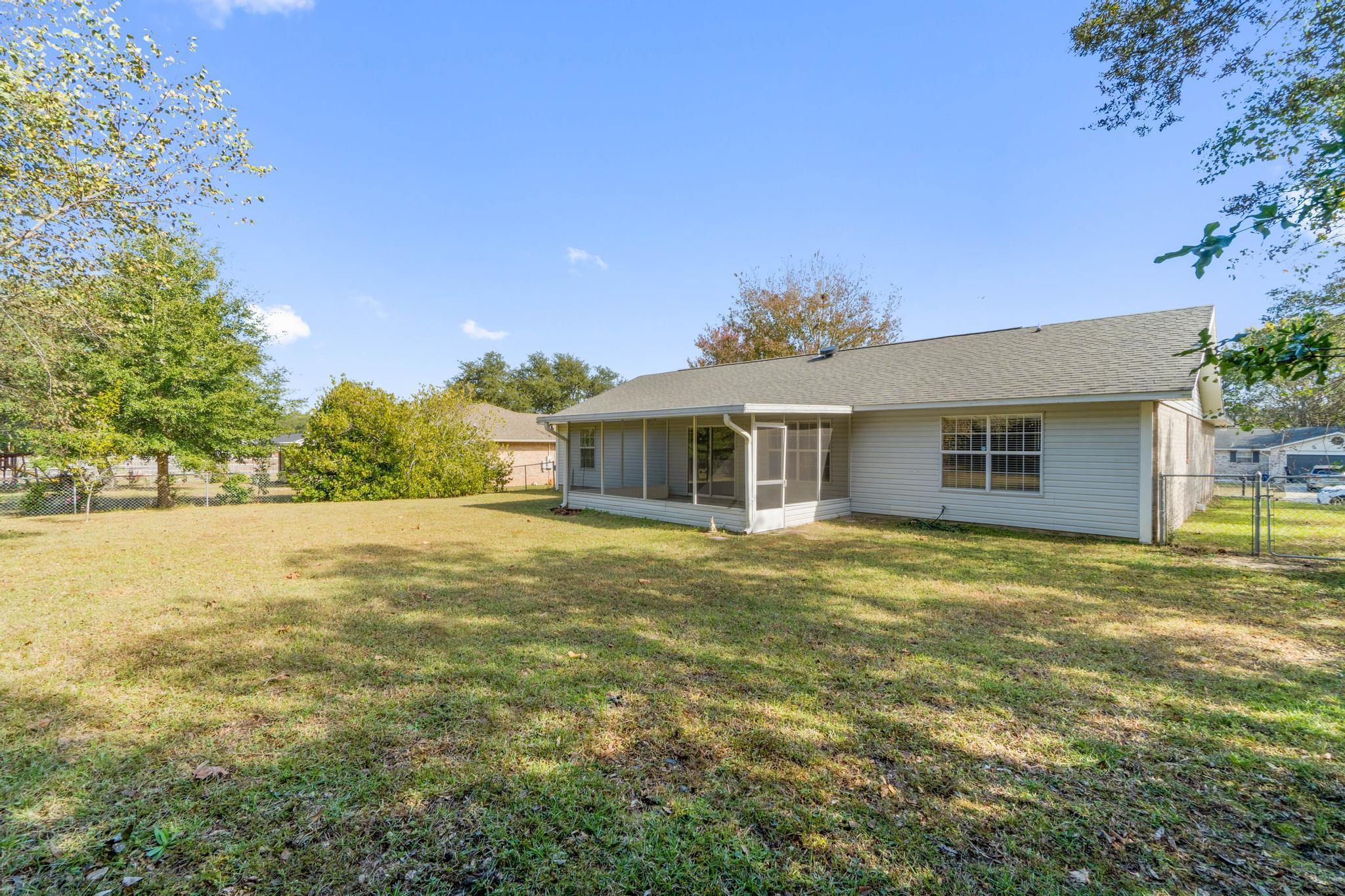 NO RECORDED SUBDIVISION - Residential