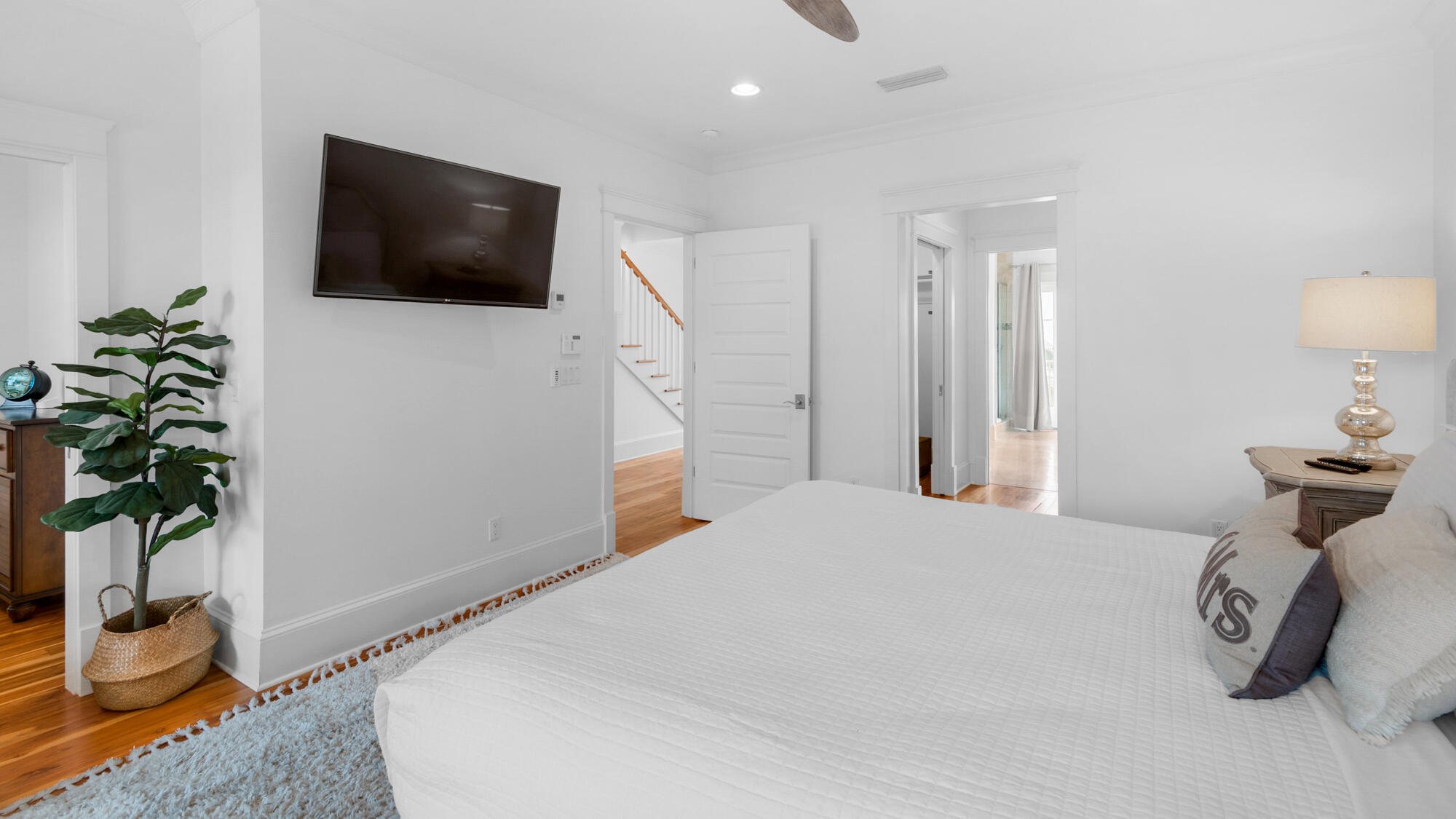 PROMINENCE/LUXURY TOWNHOMES - Residential