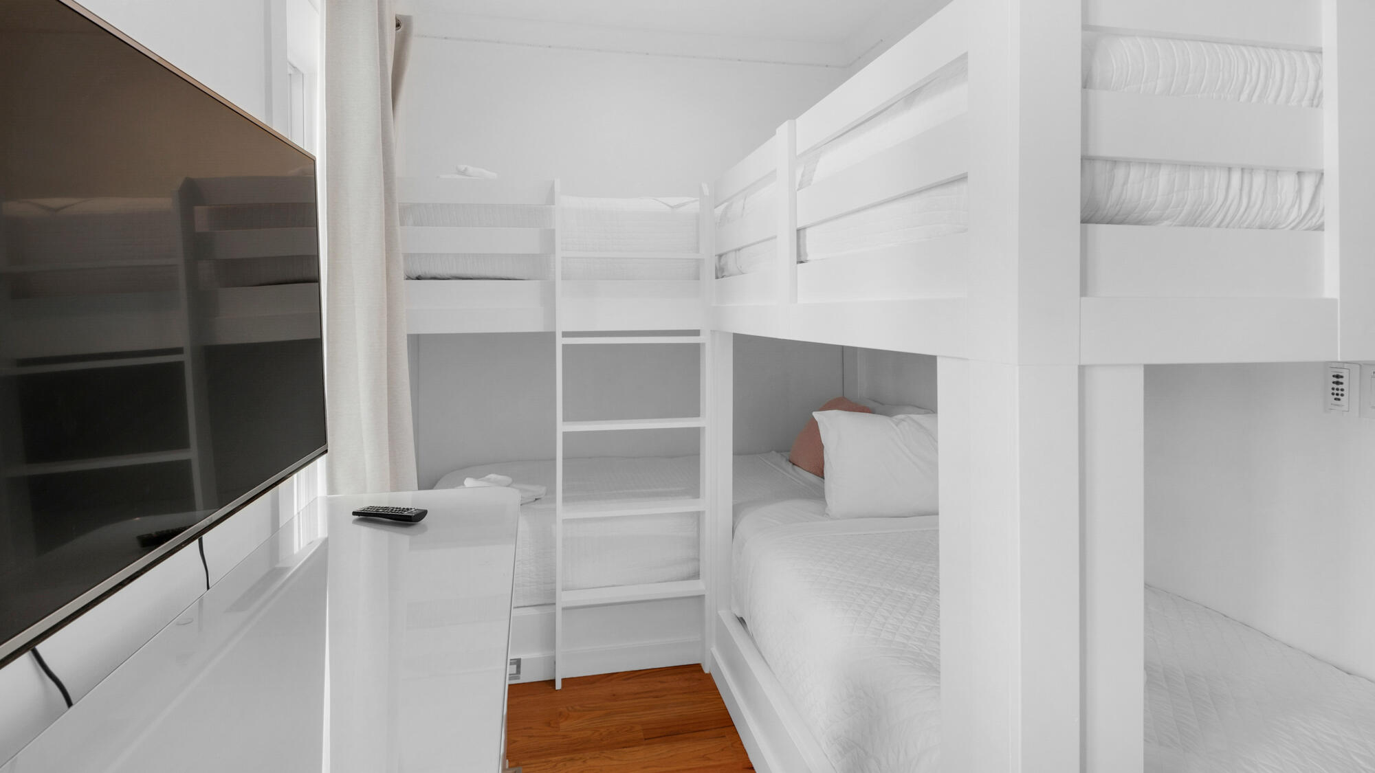 PROMINENCE/LUXURY TOWNHOMES - Residential