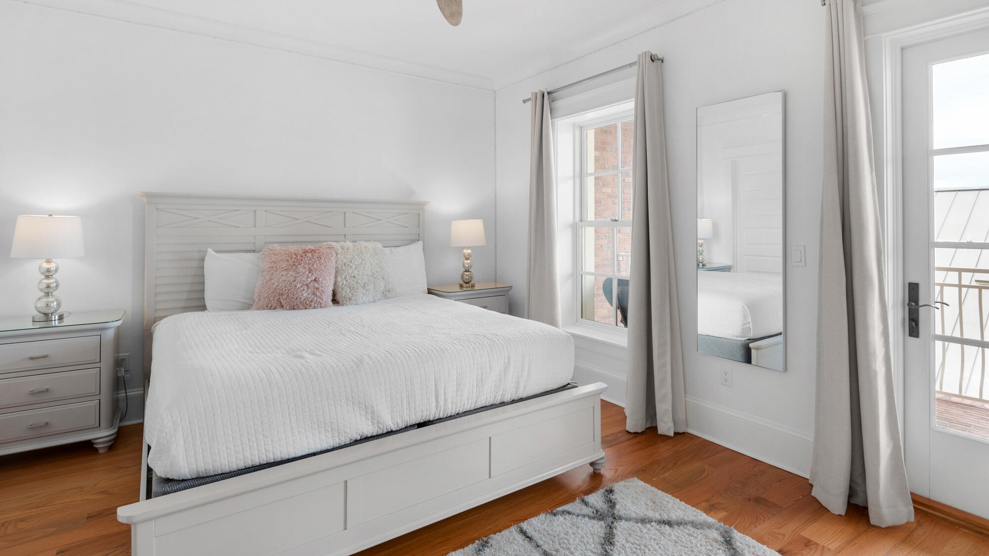 PROMINENCE/LUXURY TOWNHOMES - Residential