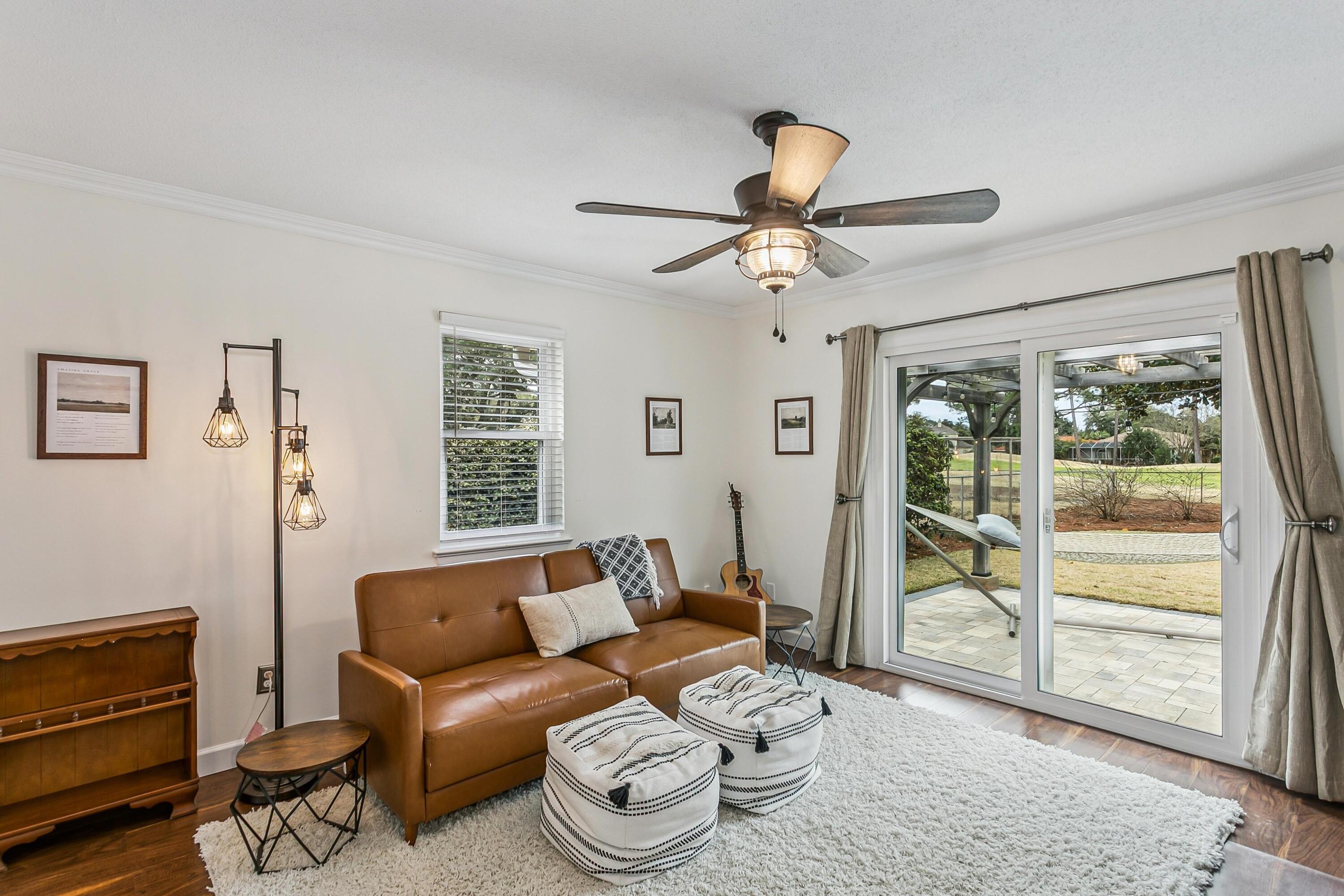 LAKE LORRAINE ESTATES - Residential