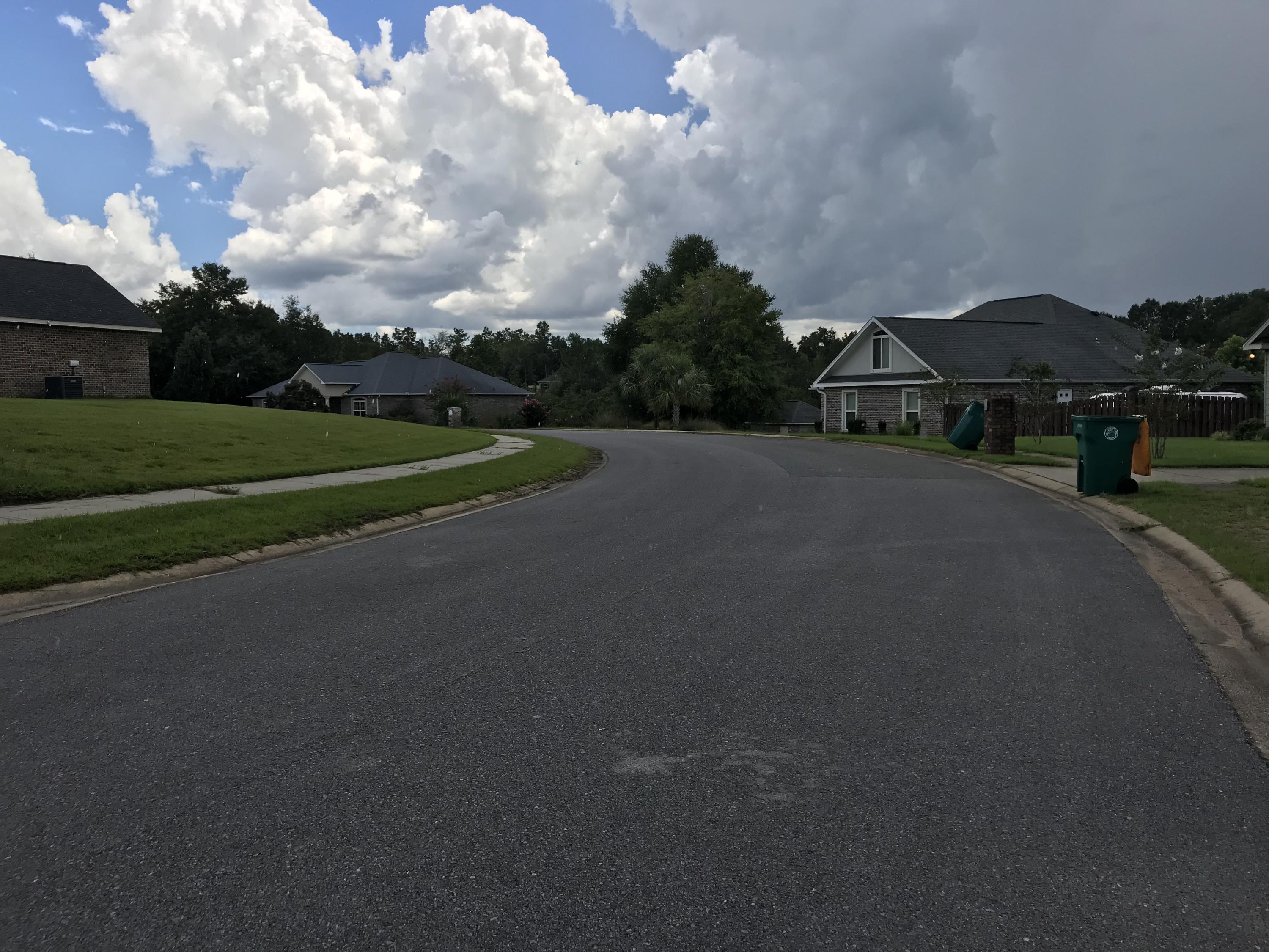 LAKE ARTHUR ESTATES - Land