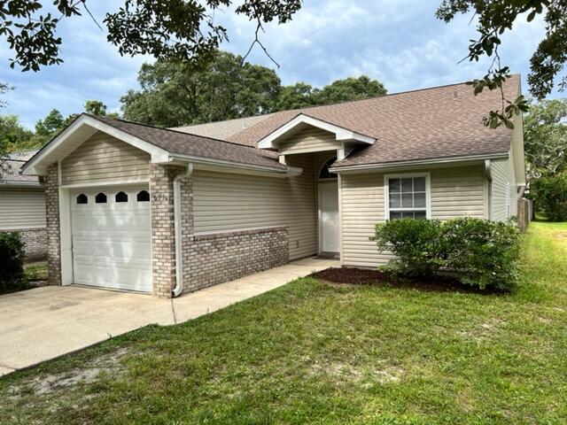 SHANYN TAYLOR OAKS - Residential Lease