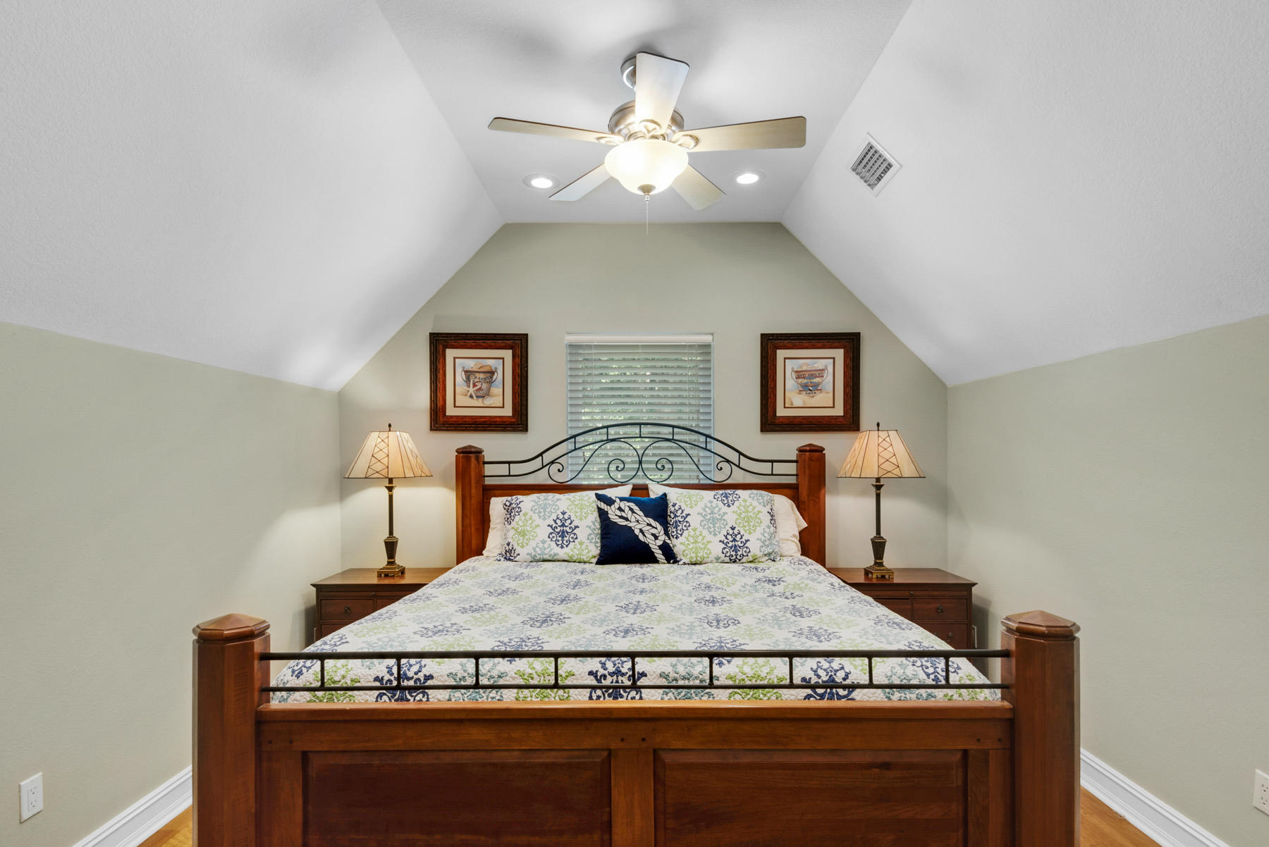WOODLAND BAYOU ESTATES - Residential