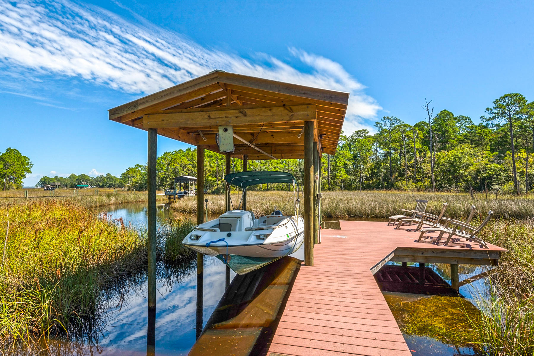 WOODLAND BAYOU ESTATES - Residential
