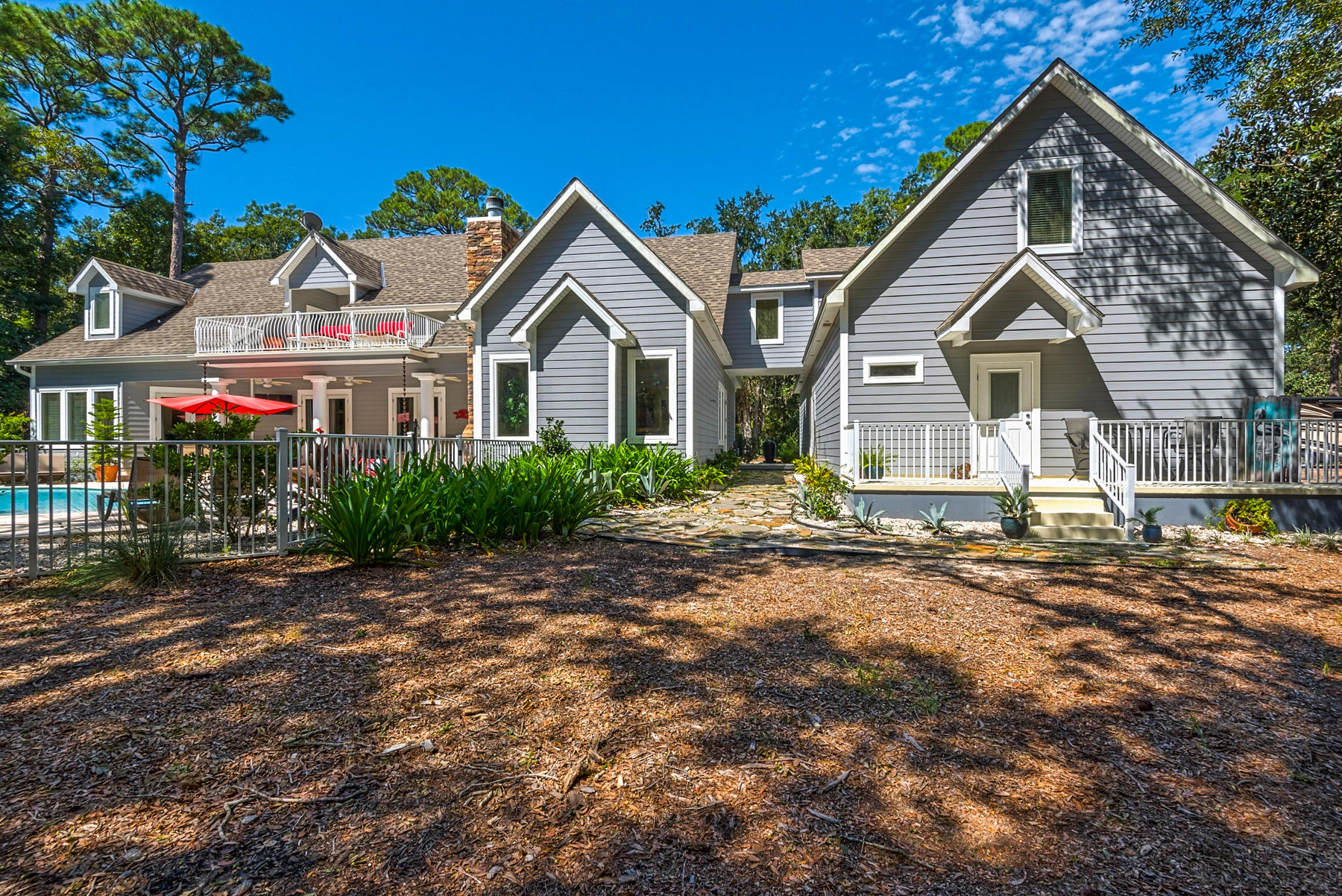 WOODLAND BAYOU ESTATES - Residential