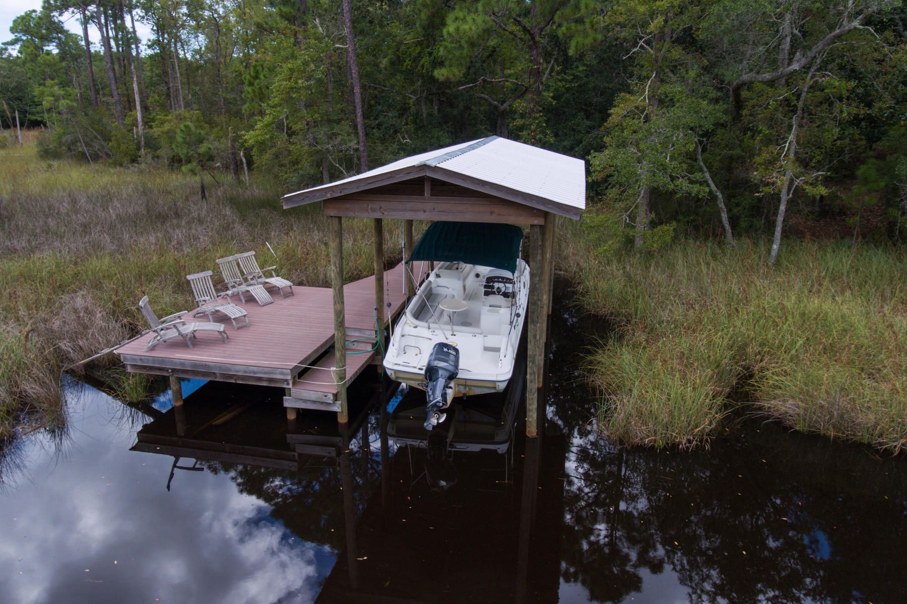 WOODLAND BAYOU ESTATES - Residential