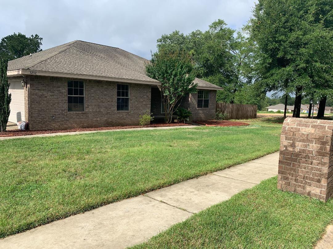 AVAILABLE... October 15, 2024! 4bd/2bth brick home located in Lake Arthur Estates, with an open floor plan!  Military Special! $250 off first month's rent.
All wood cabinets. stainless steel kitchen appliances, tile, and laminate flooring throughout the home. Primary Bedroom has a tray ceiling, marble vanity, and a nice walk-in closet. There is also a screened in porch along with a Washer/Dryer set.
NO smoking and NO cats due to medical allergy. Dogs allowed upon approval with a non-refundable pet fee and with a Petscreening.com report. Minimum 600 FICO credit score required in addition to meeting applicant rental criteria.
All applicants are required to complete an application on PetScreening.com regardless of if they own a pet or not.  Applicants with an ESA are also required to complete the application. We also offer a security deposit waiver option for tenants such that they do not have to pay a security deposit upfront. Terms and conditions apply. Review addenda for details.

** Fees Required once an application is approved include, but may not be limited to: Security Deposit, Non-Refundable Fees (cleaning and rekey), $20 Certified Mail Fee, and Pet Fees (when applicable).
